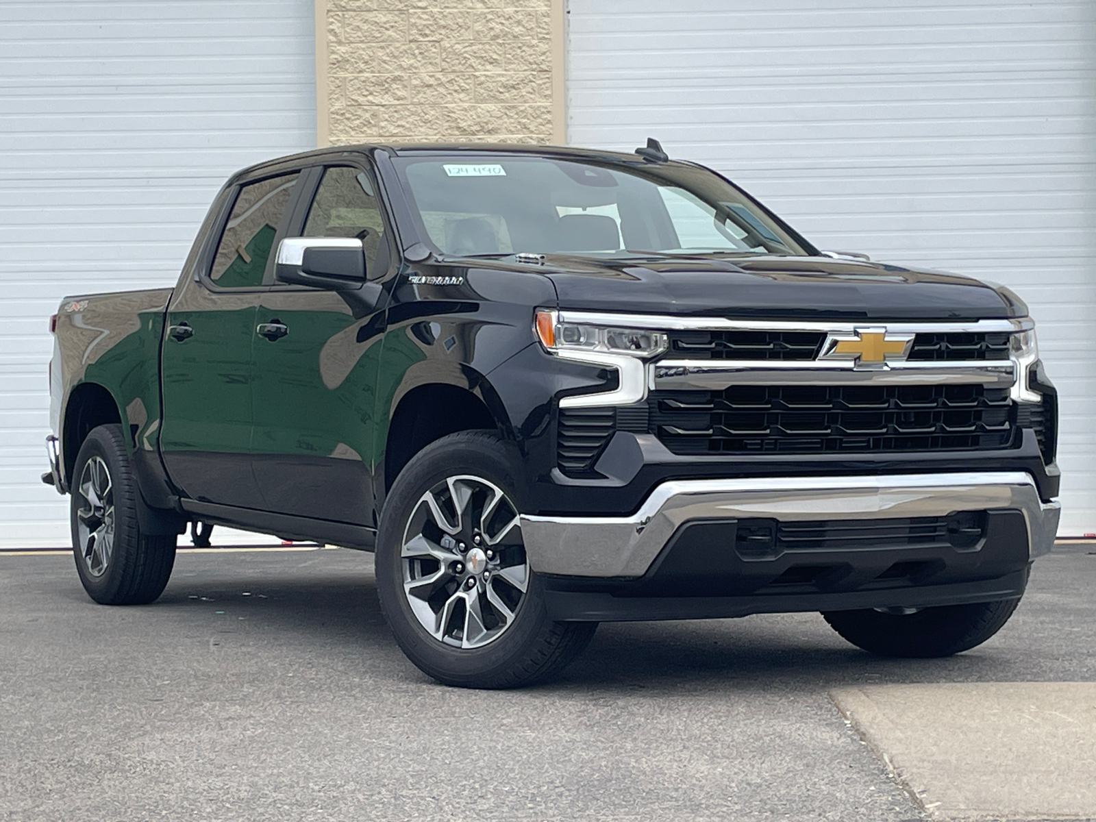 2024 Chevrolet Silverado 1500 LT 2