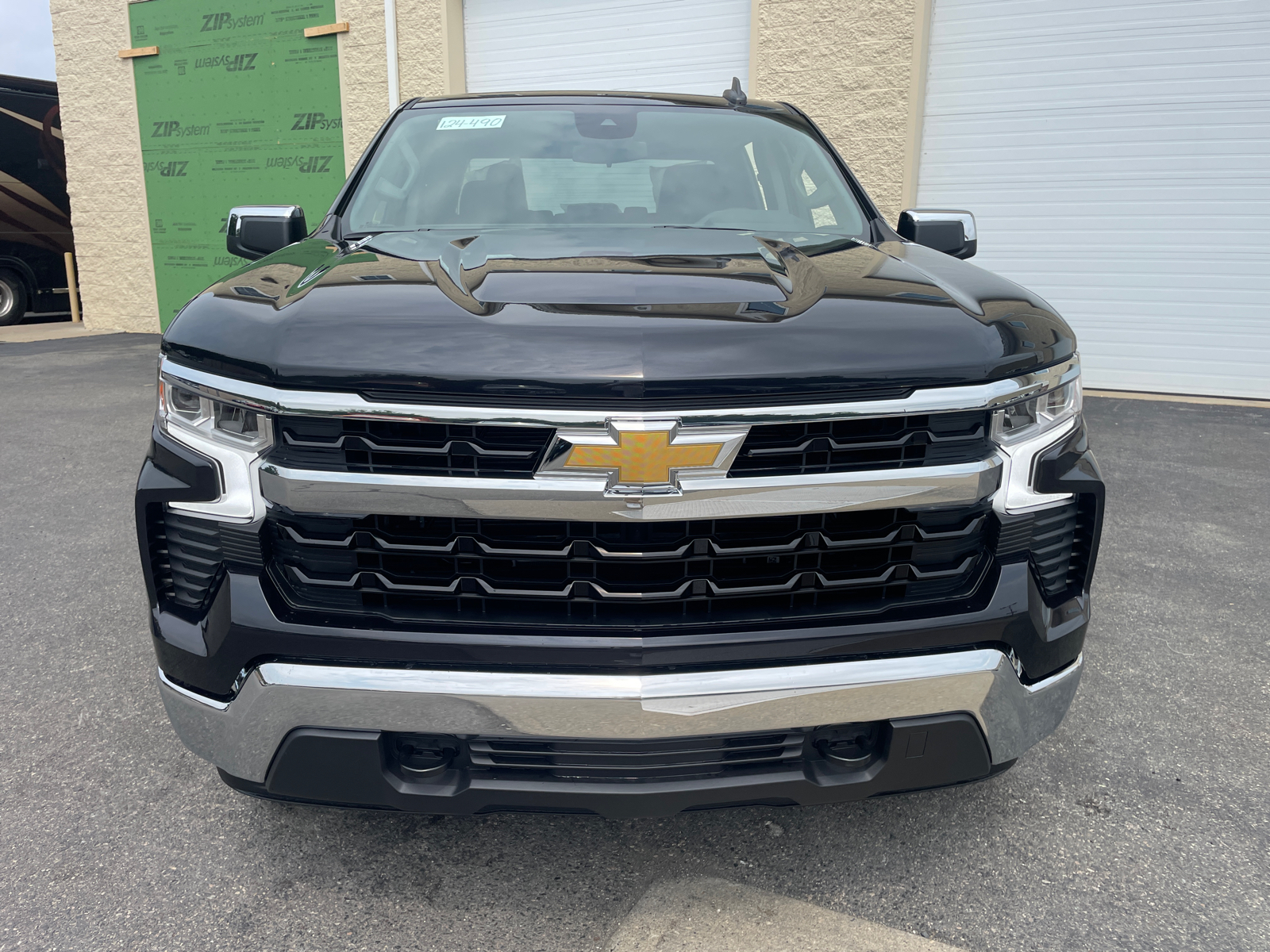 2024 Chevrolet Silverado 1500 LT 3