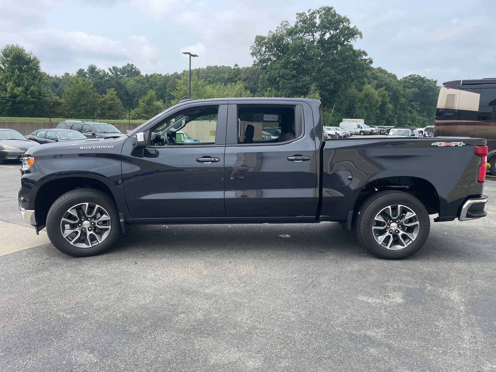 2024 Chevrolet Silverado 1500 LT 5