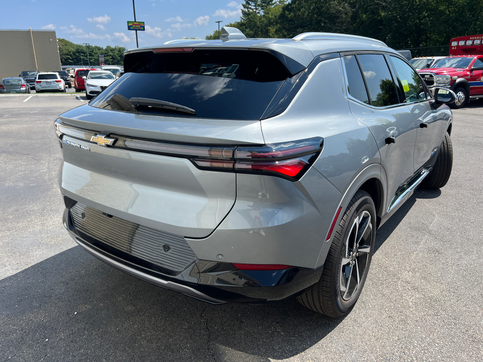 2024 Chevrolet Equinox EV LT 10