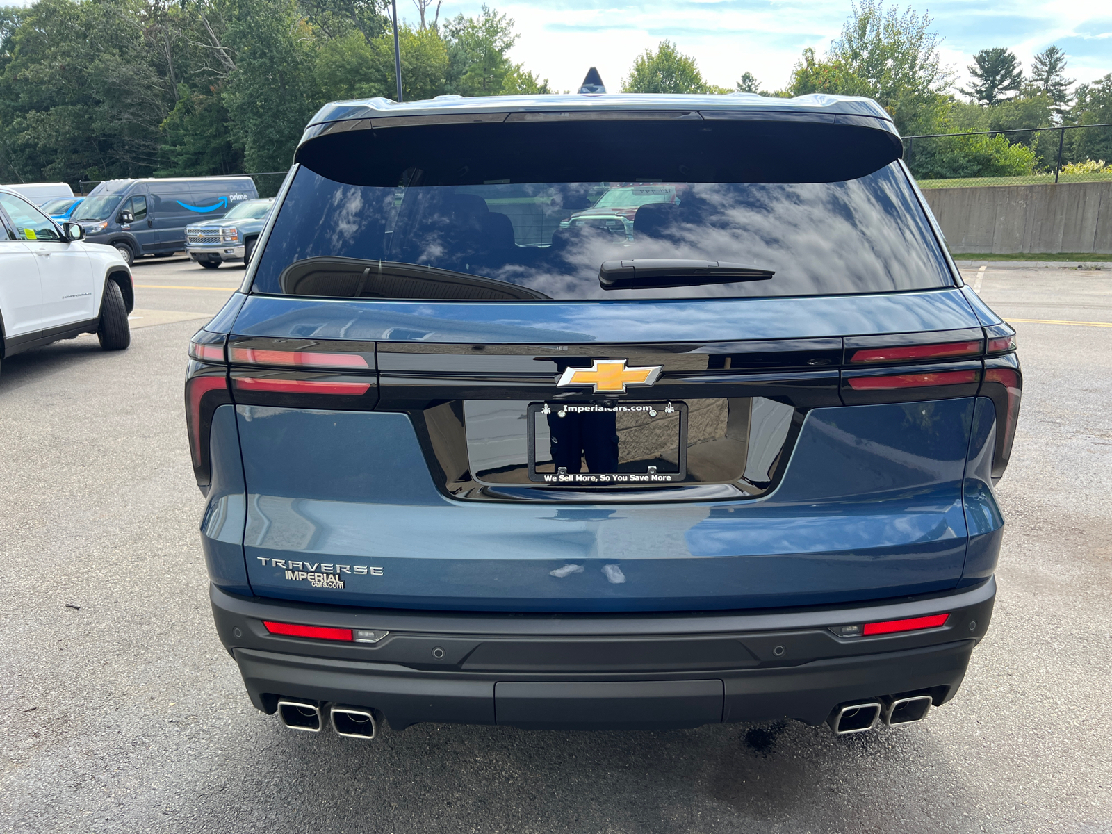 2024 Chevrolet Traverse LS 8