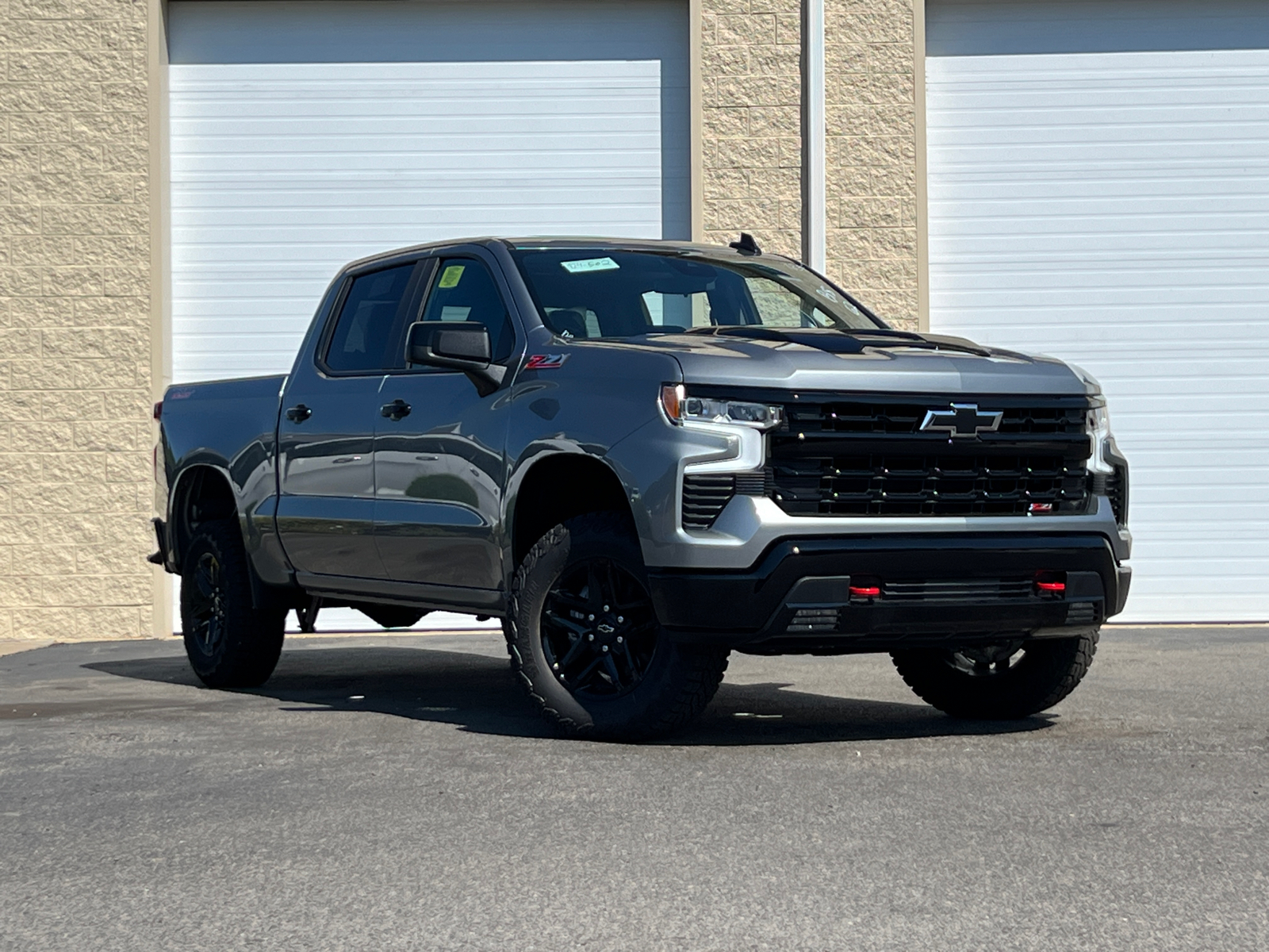 2024 Chevrolet Silverado 1500 LT Trail Boss 1