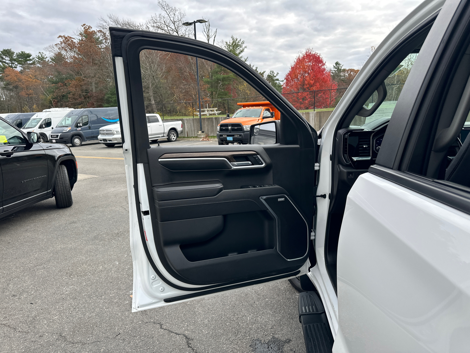 2022 Chevrolet Silverado 1500 RST 18