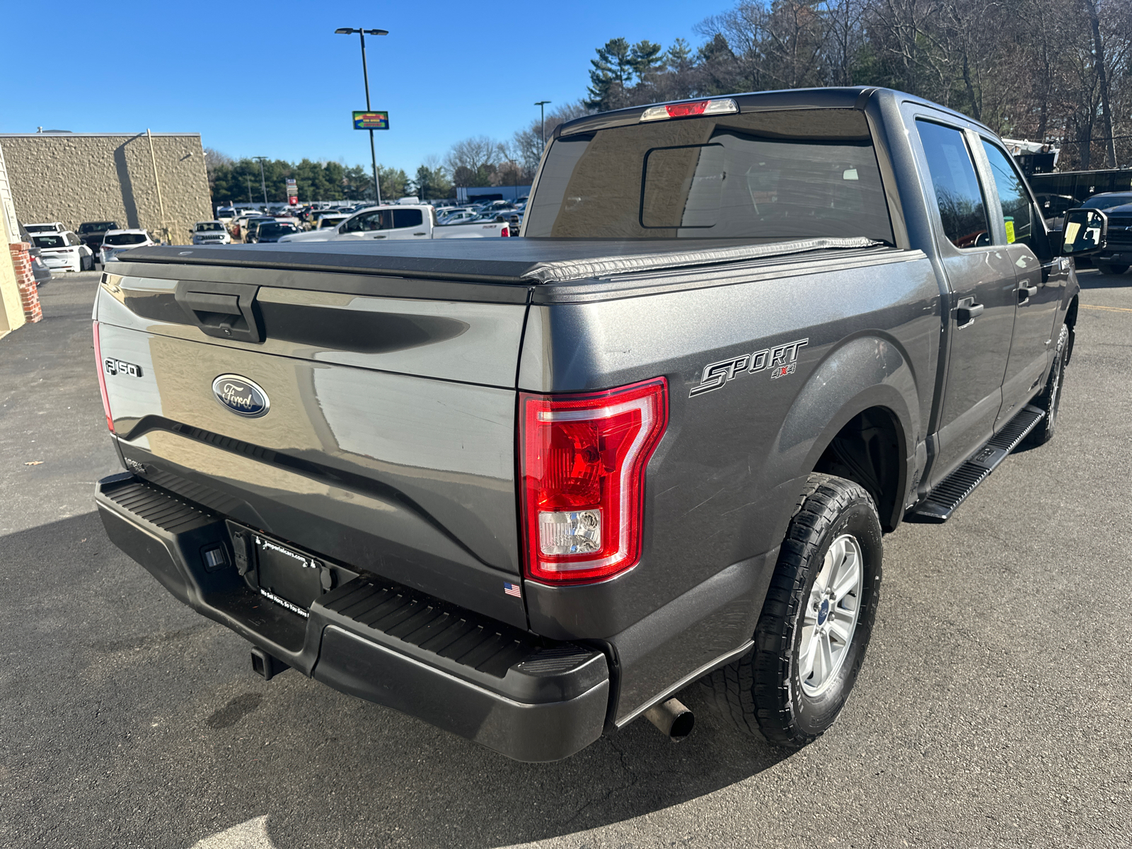 2017 Ford F-150 XL 10