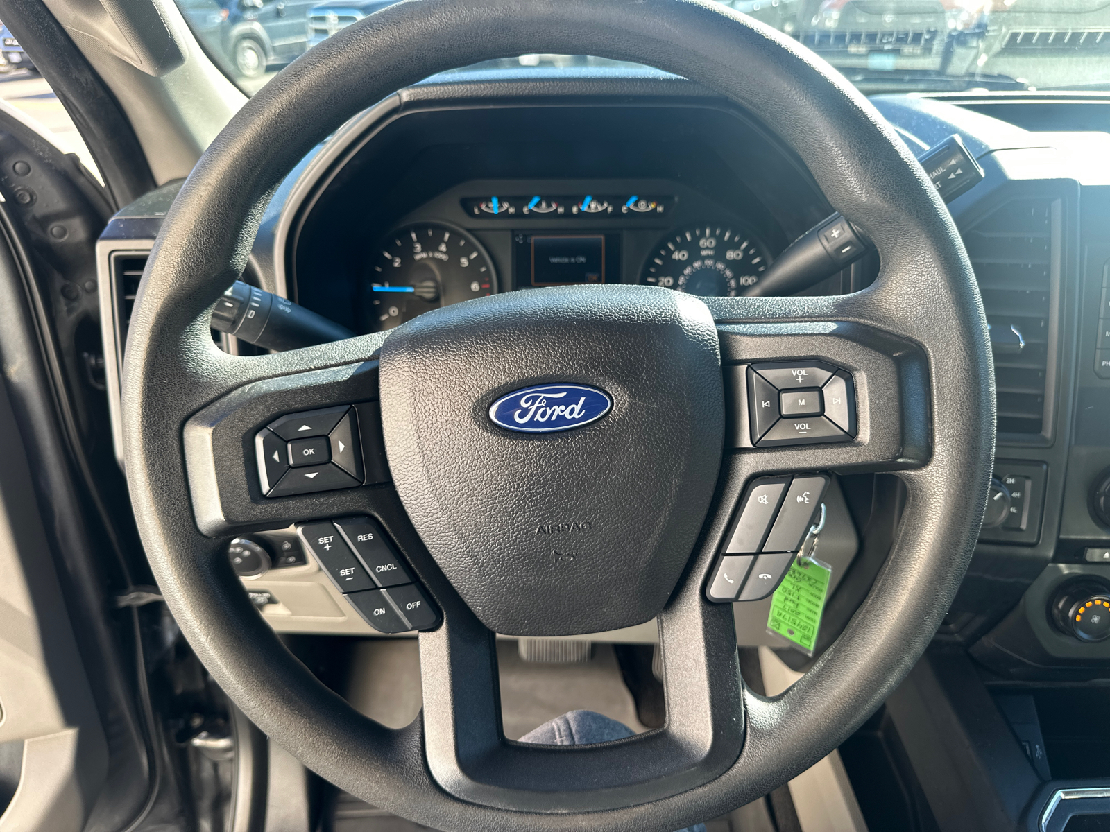 2017 Ford F-150 XL 22