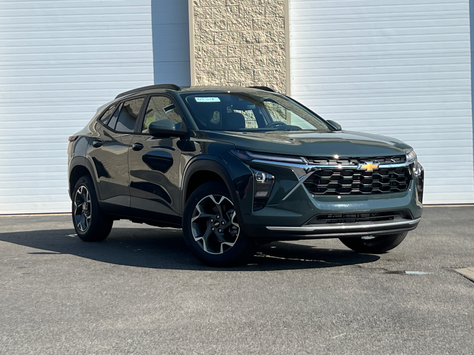 2025 Chevrolet Trax LT 1