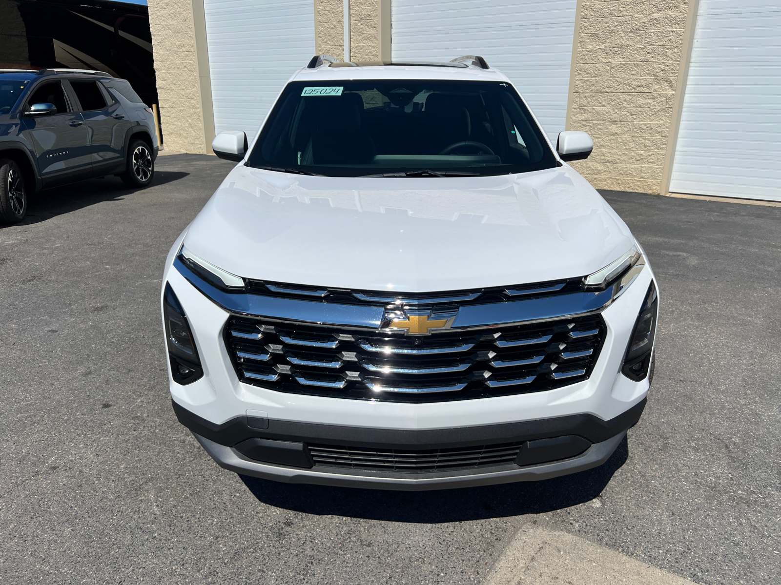 2025 Chevrolet Equinox LT 3