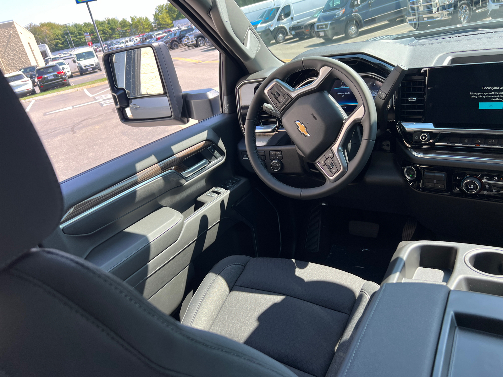 2025 Chevrolet Silverado 2500HD LT 16