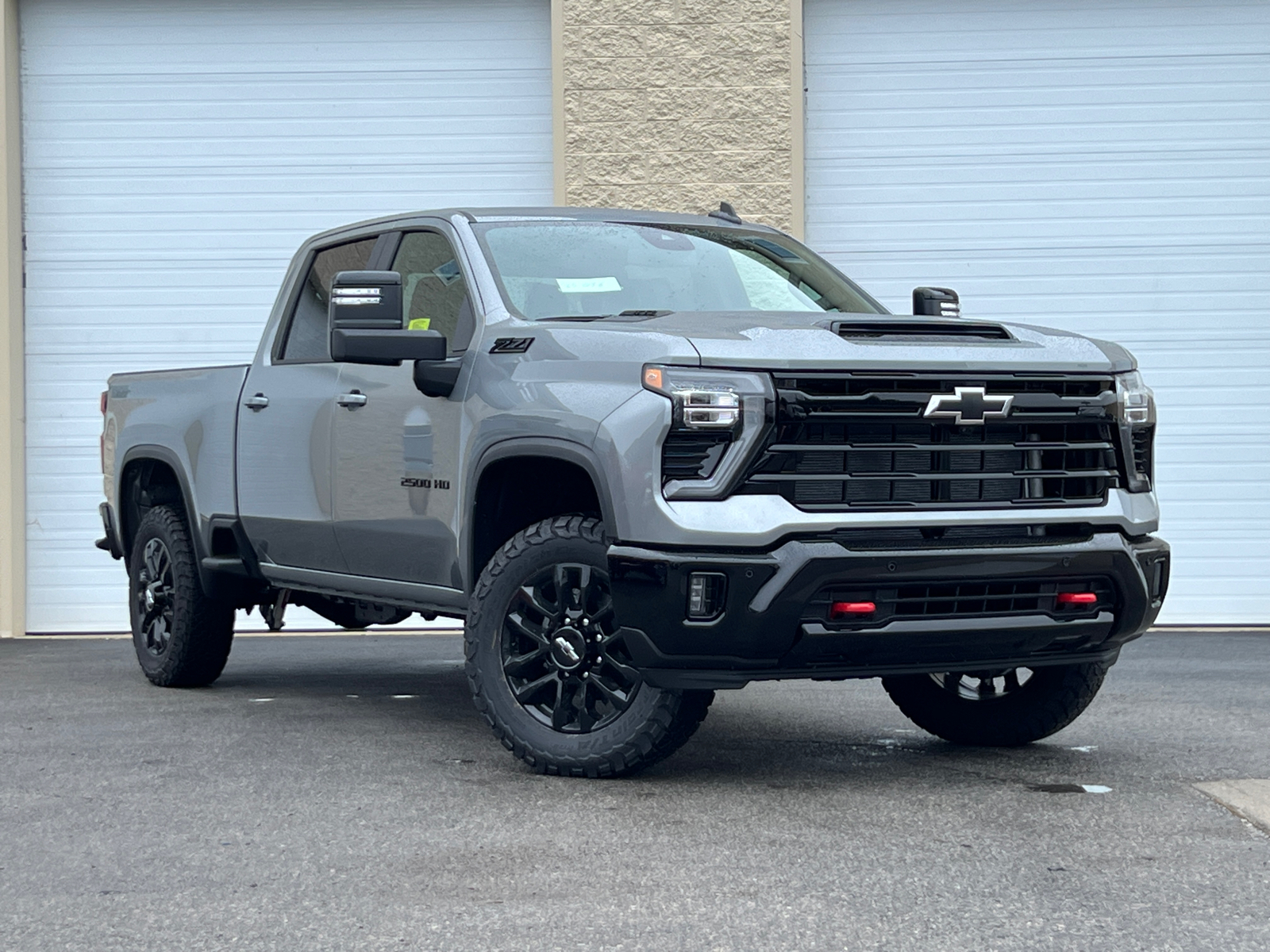 2025 Chevrolet Silverado 2500HD LT 1