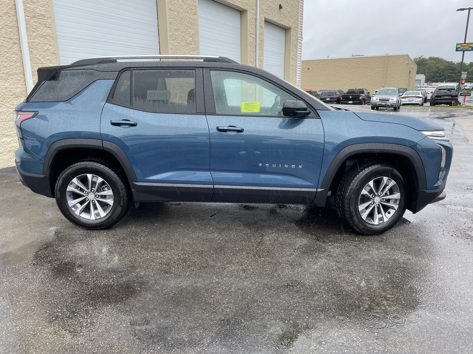 2025 Chevrolet Equinox LT 14