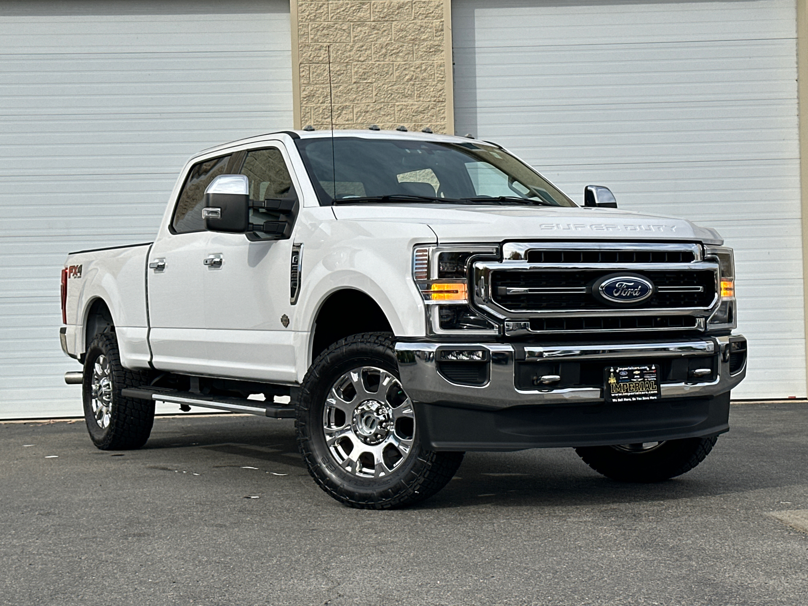 2021 Ford F-350SD Lariat 2