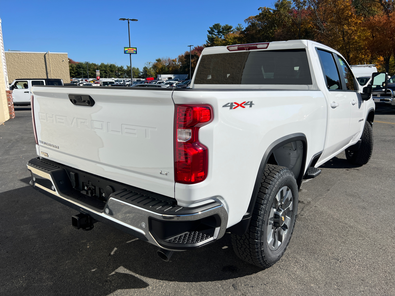 2025 Chevrolet Silverado 2500HD LT 11