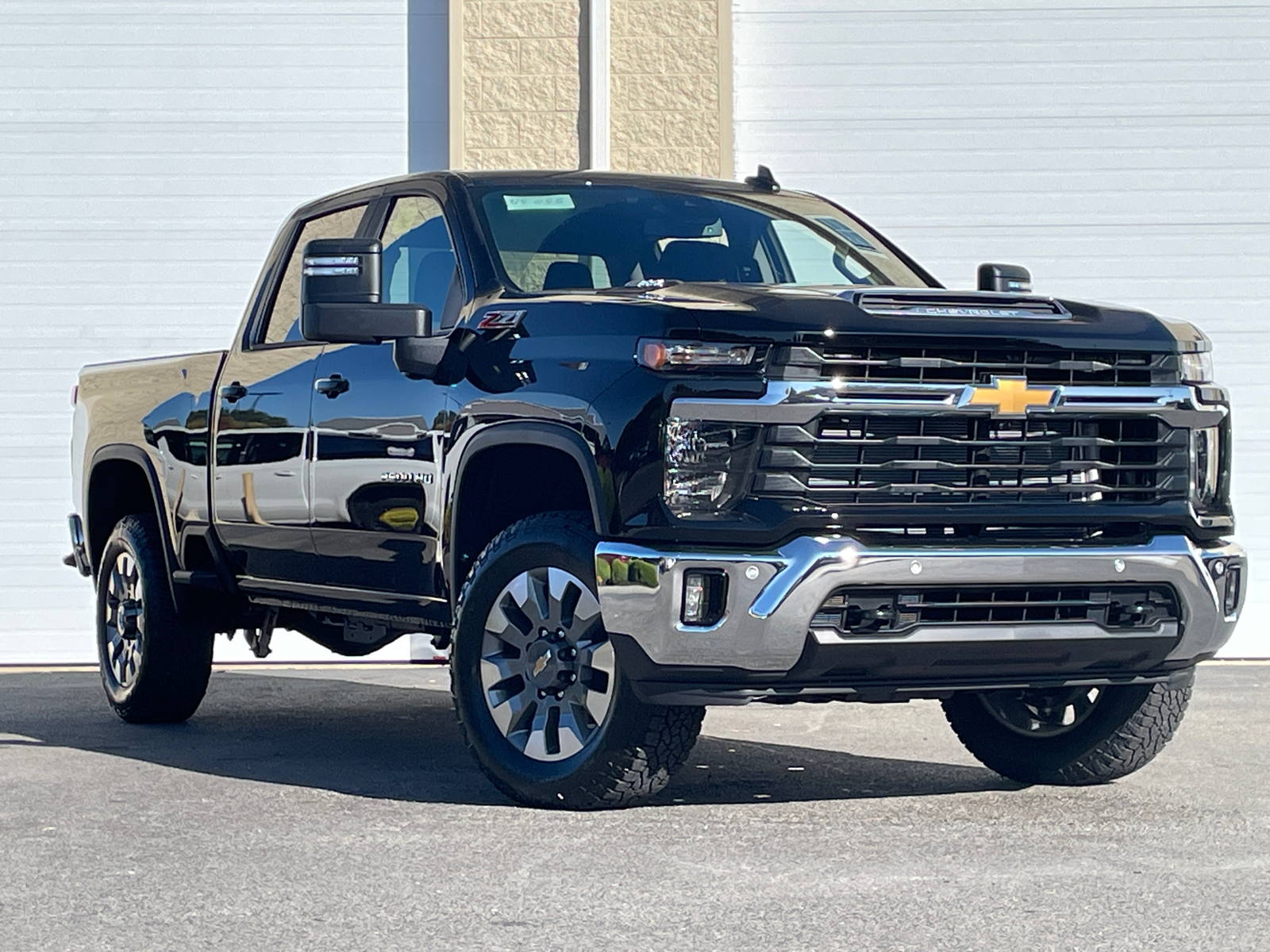 2025 Chevrolet Silverado 2500HD LT 2