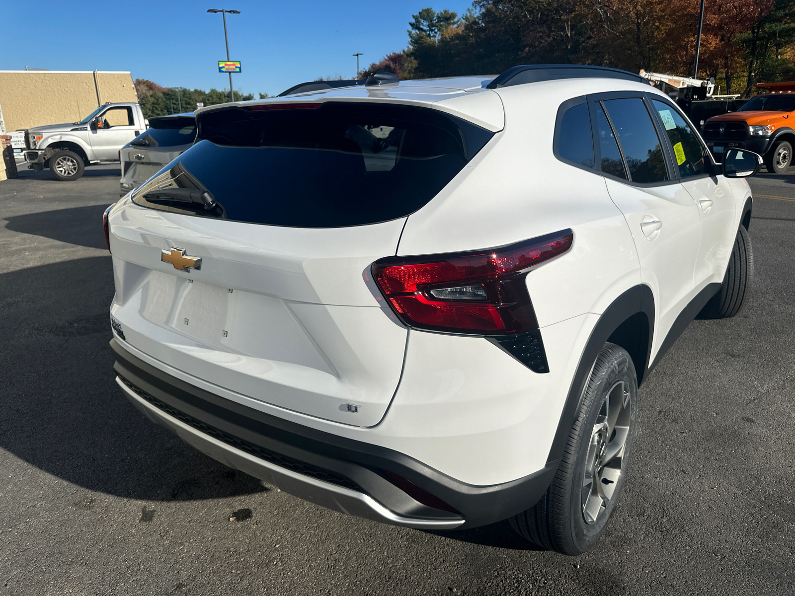 2025 Chevrolet Trax LT 10