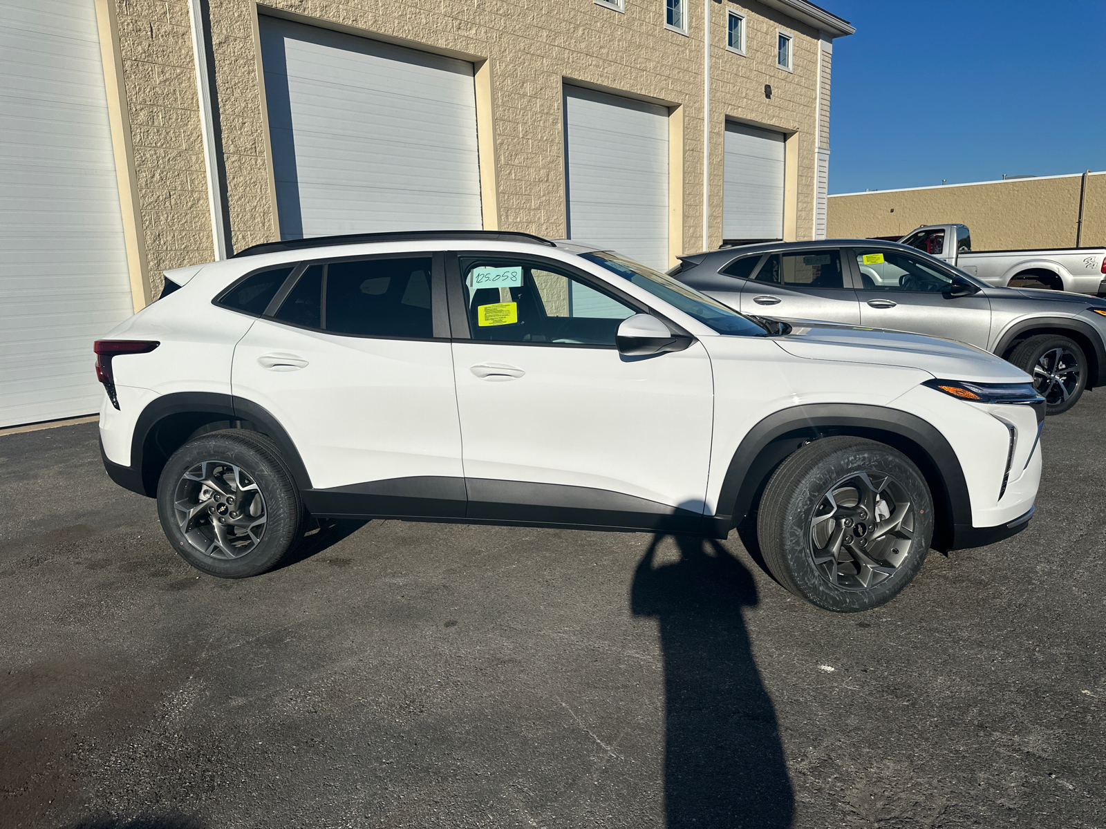 2025 Chevrolet Trax LT 11