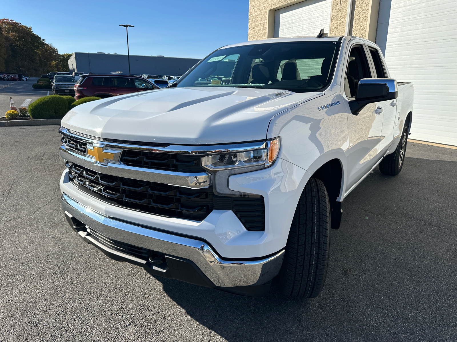 2025 Chevrolet Silverado 1500 LT 4