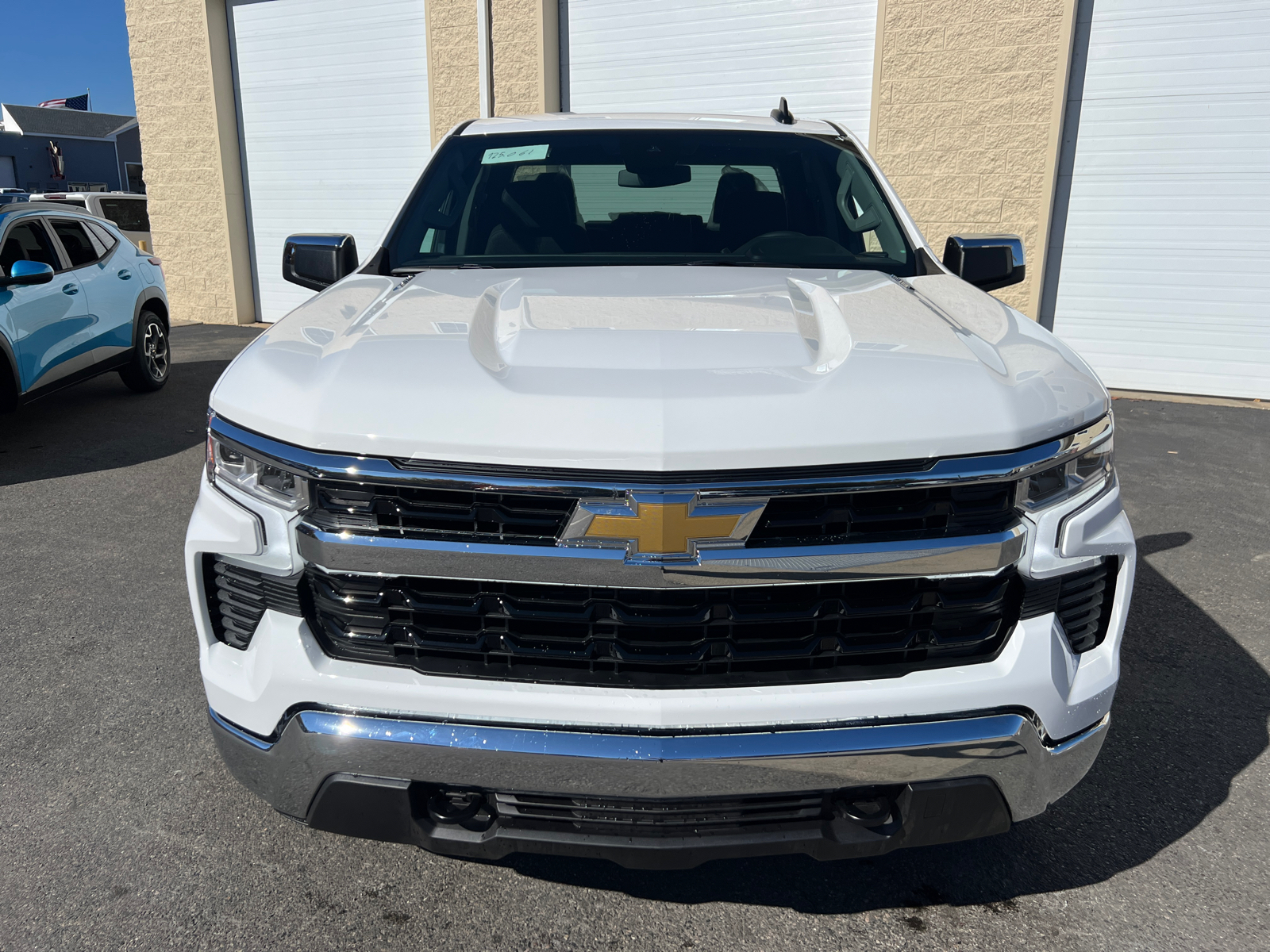 2025 Chevrolet Silverado 1500 LT 3