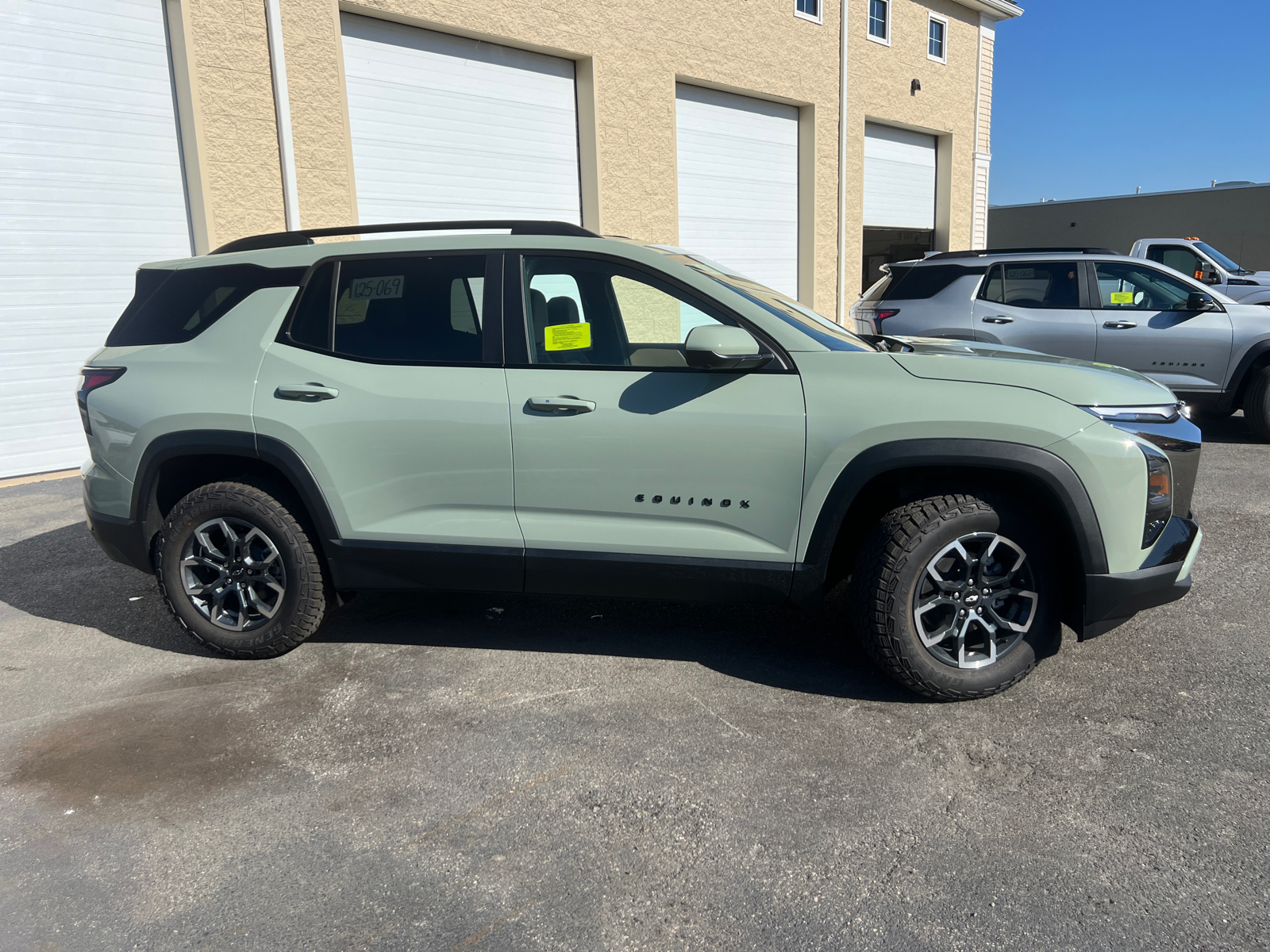 2025 Chevrolet Equinox ACTIV 11