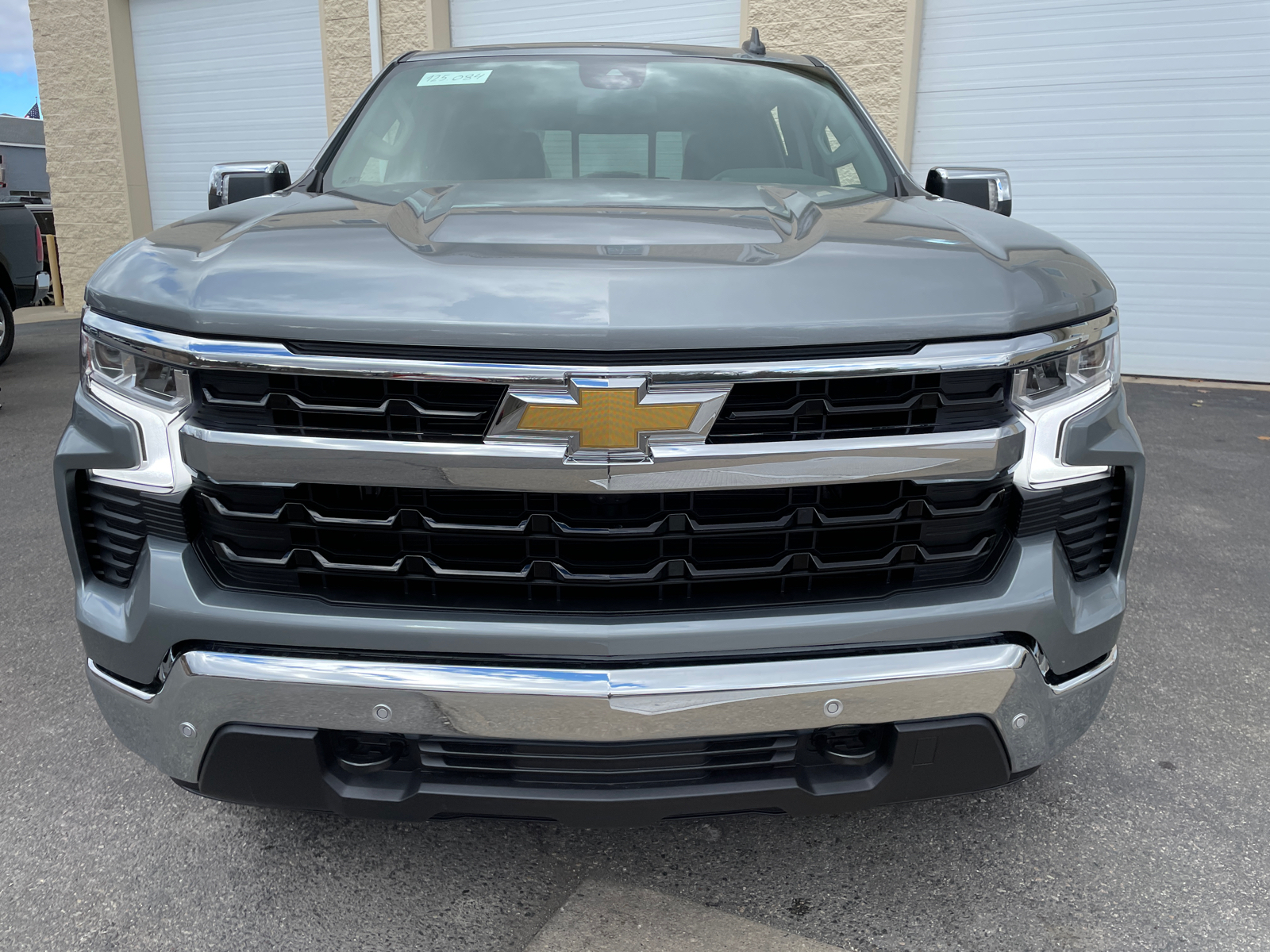 2025 Chevrolet Silverado 1500 LT 3