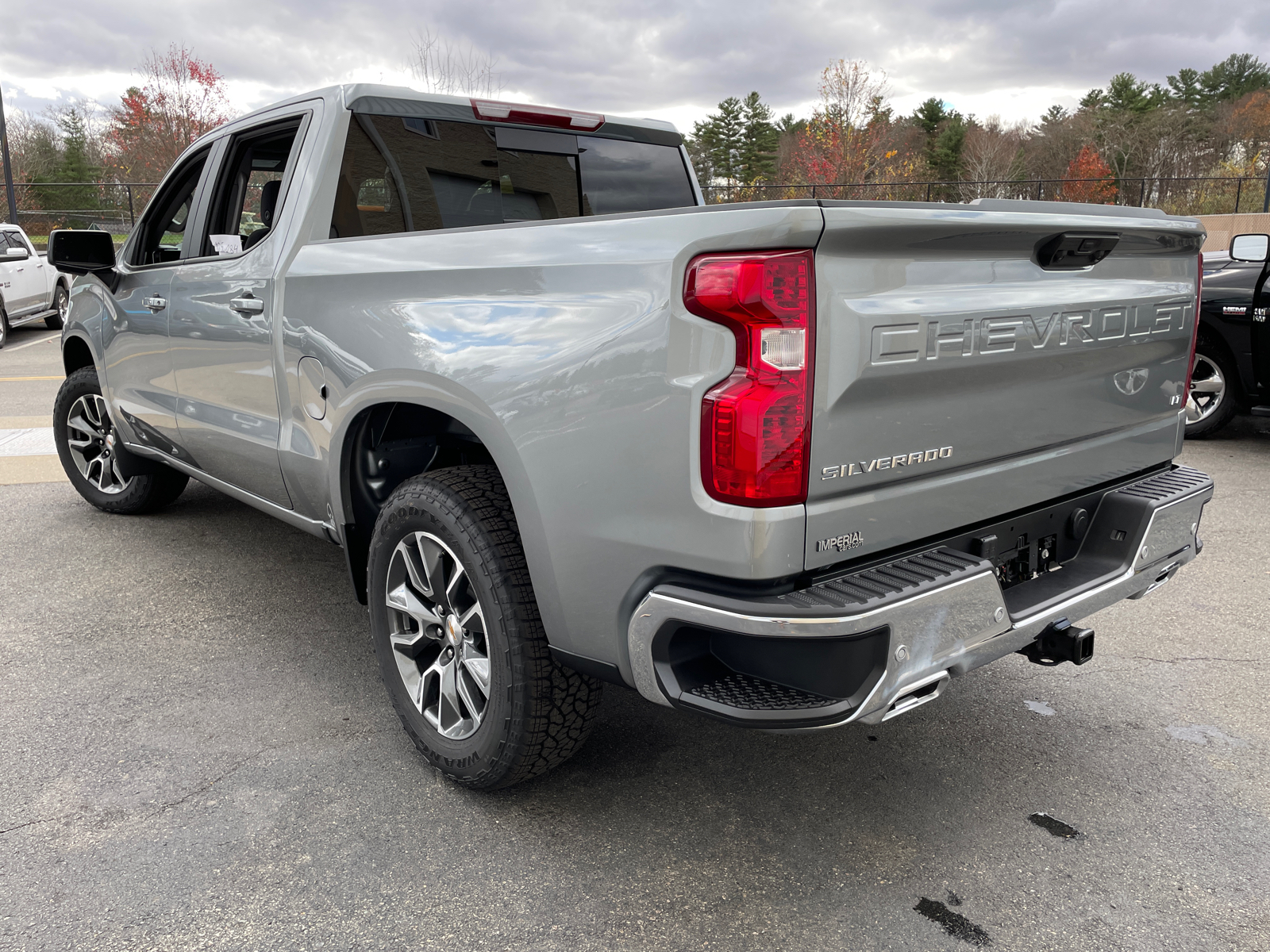 2025 Chevrolet Silverado 1500 LT 8