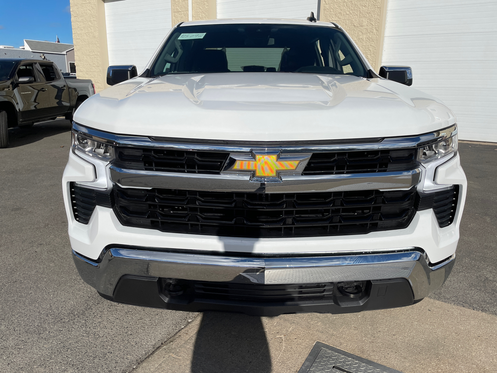 2025 Chevrolet Silverado 1500 LT 3