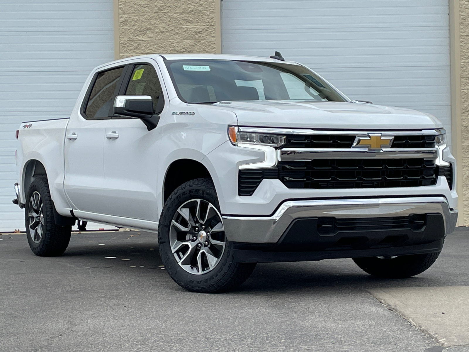 2025 Chevrolet Silverado 1500 LT 1