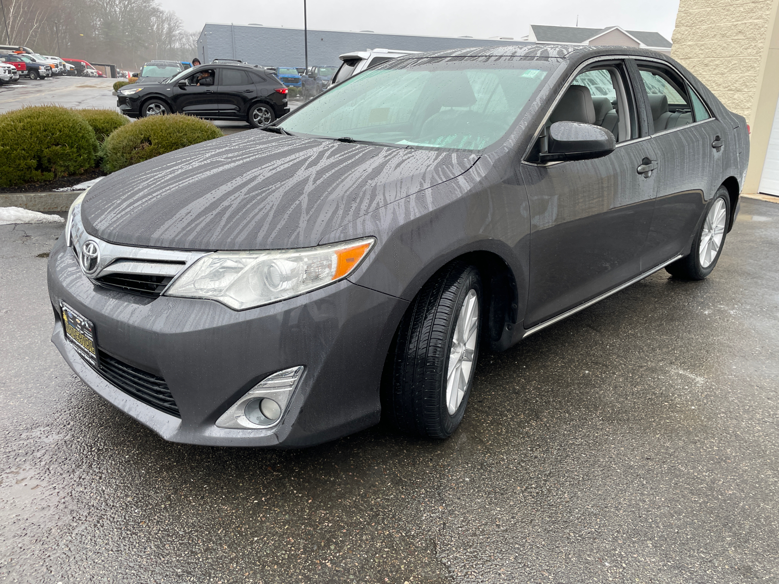 2014 Toyota Camry XLE 4