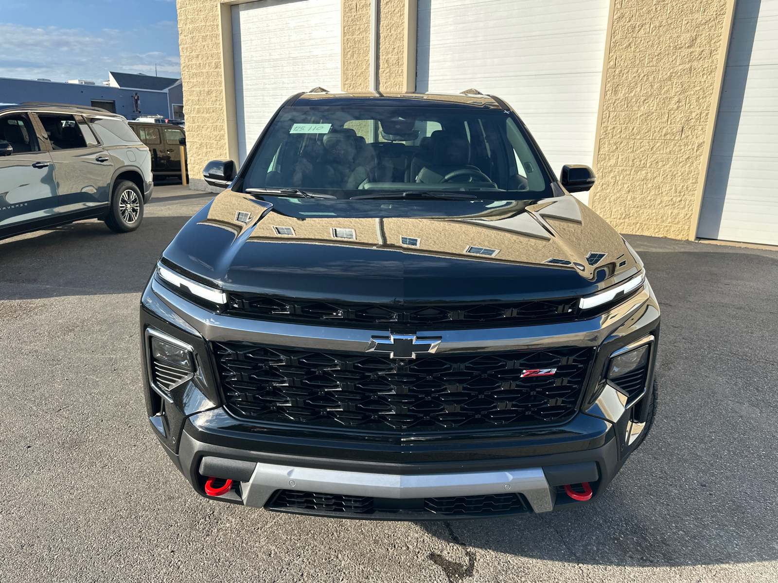 2025 Chevrolet Traverse Z71 3