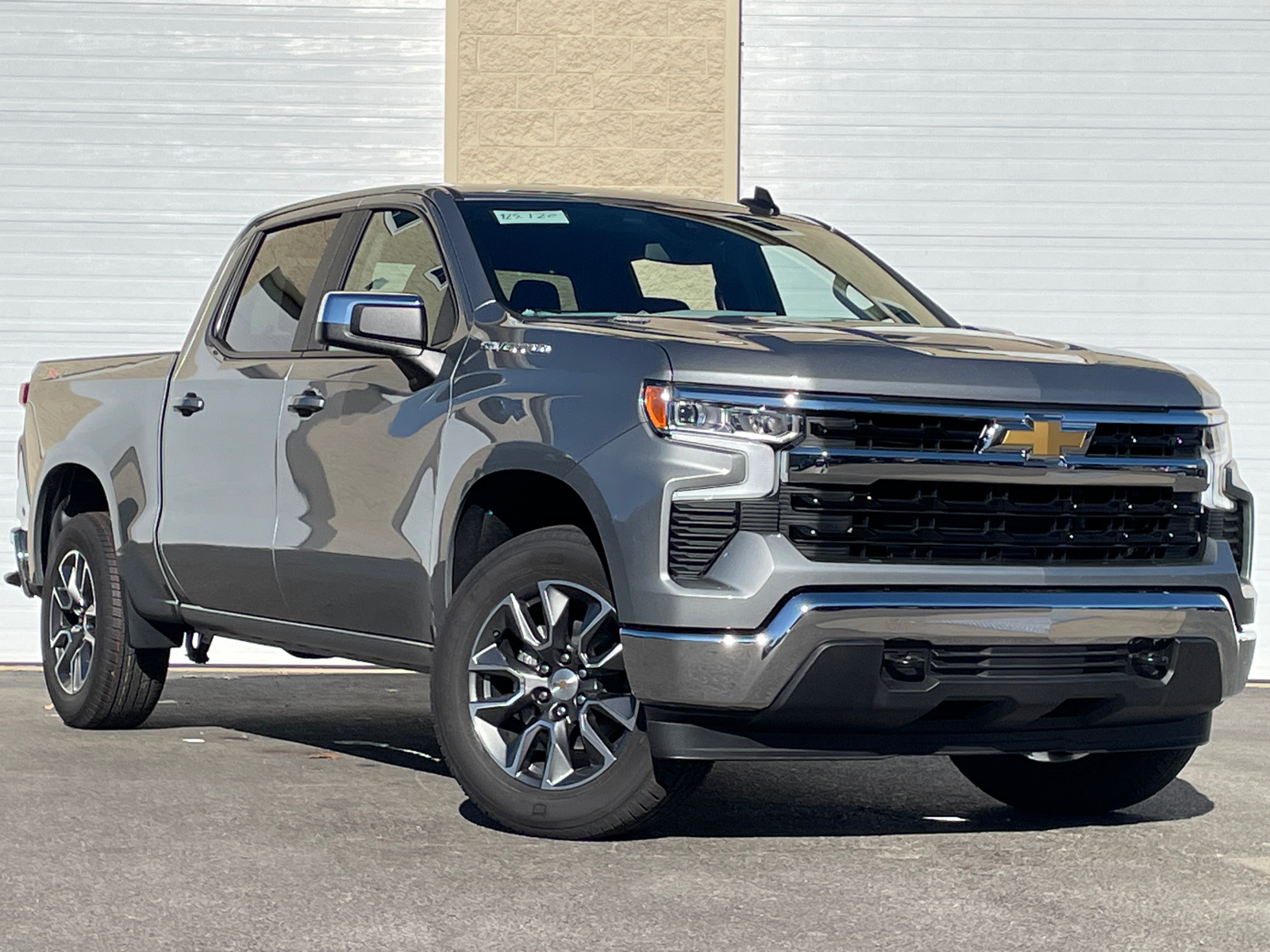 2025 Chevrolet Silverado 1500 LT 1