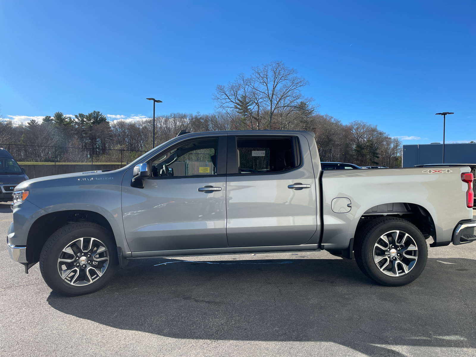 2025 Chevrolet Silverado 1500 LT 5