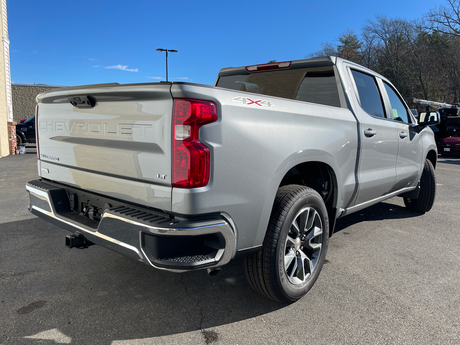 2025 Chevrolet Silverado 1500 LT 12