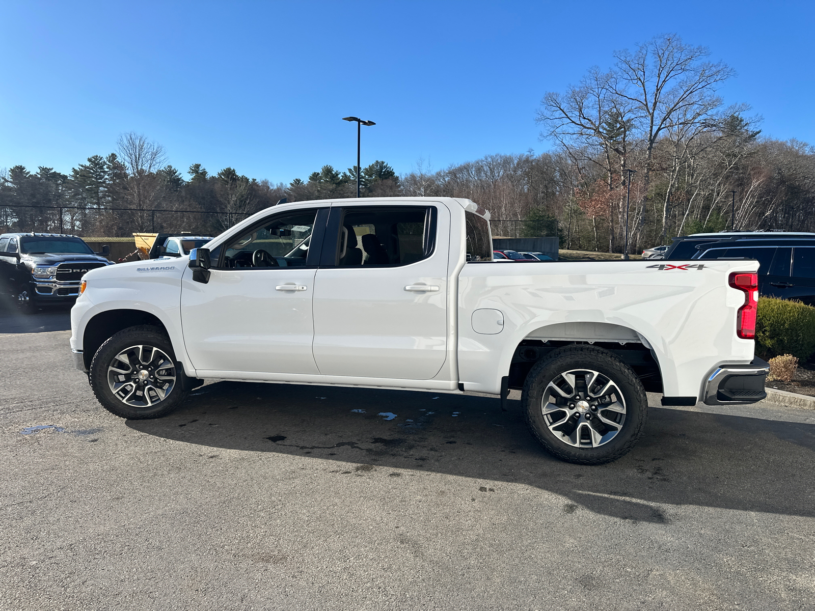 2025 Chevrolet Silverado 1500 LT 5