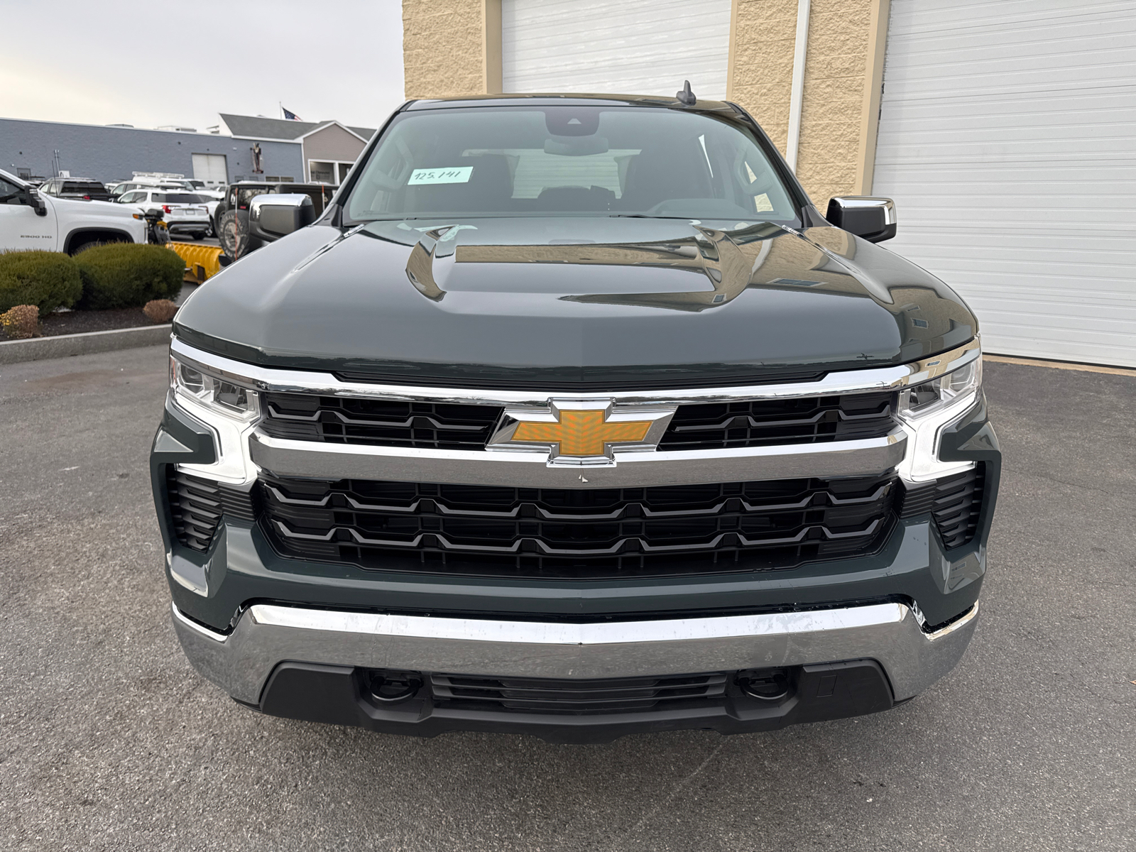 2025 Chevrolet Silverado 1500 LT 2