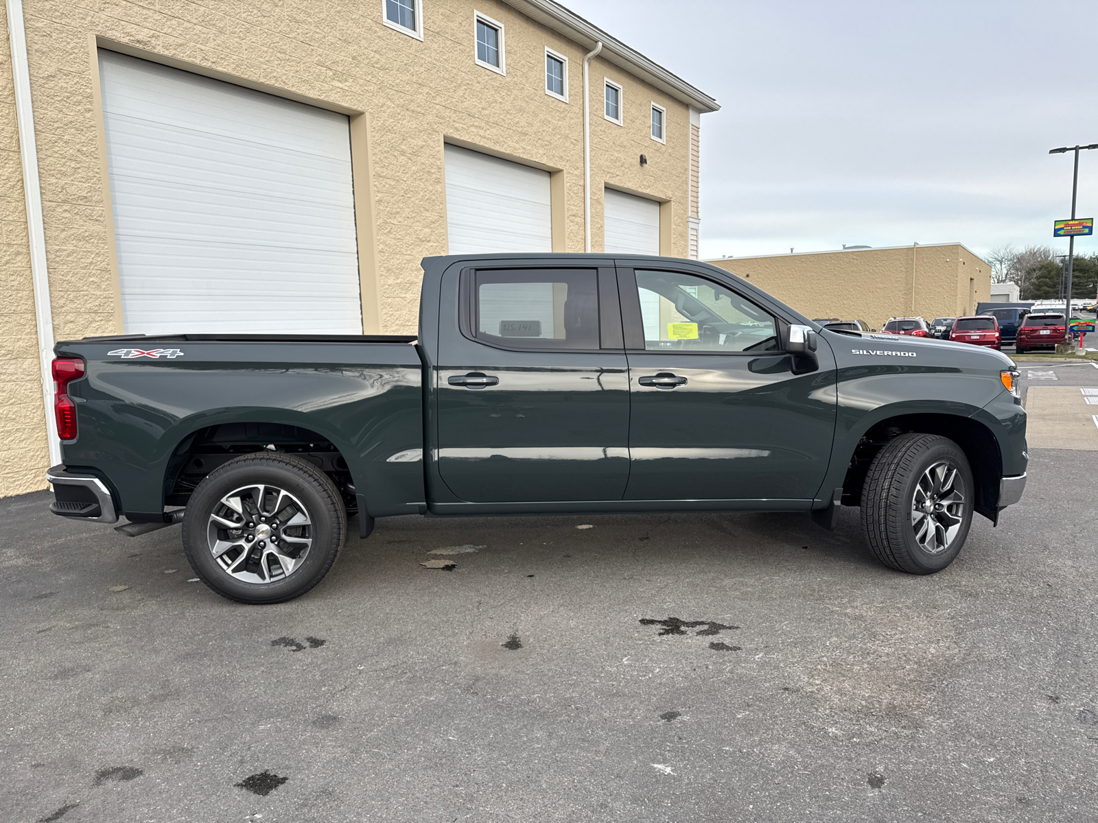 2025 Chevrolet Silverado 1500 LT 11