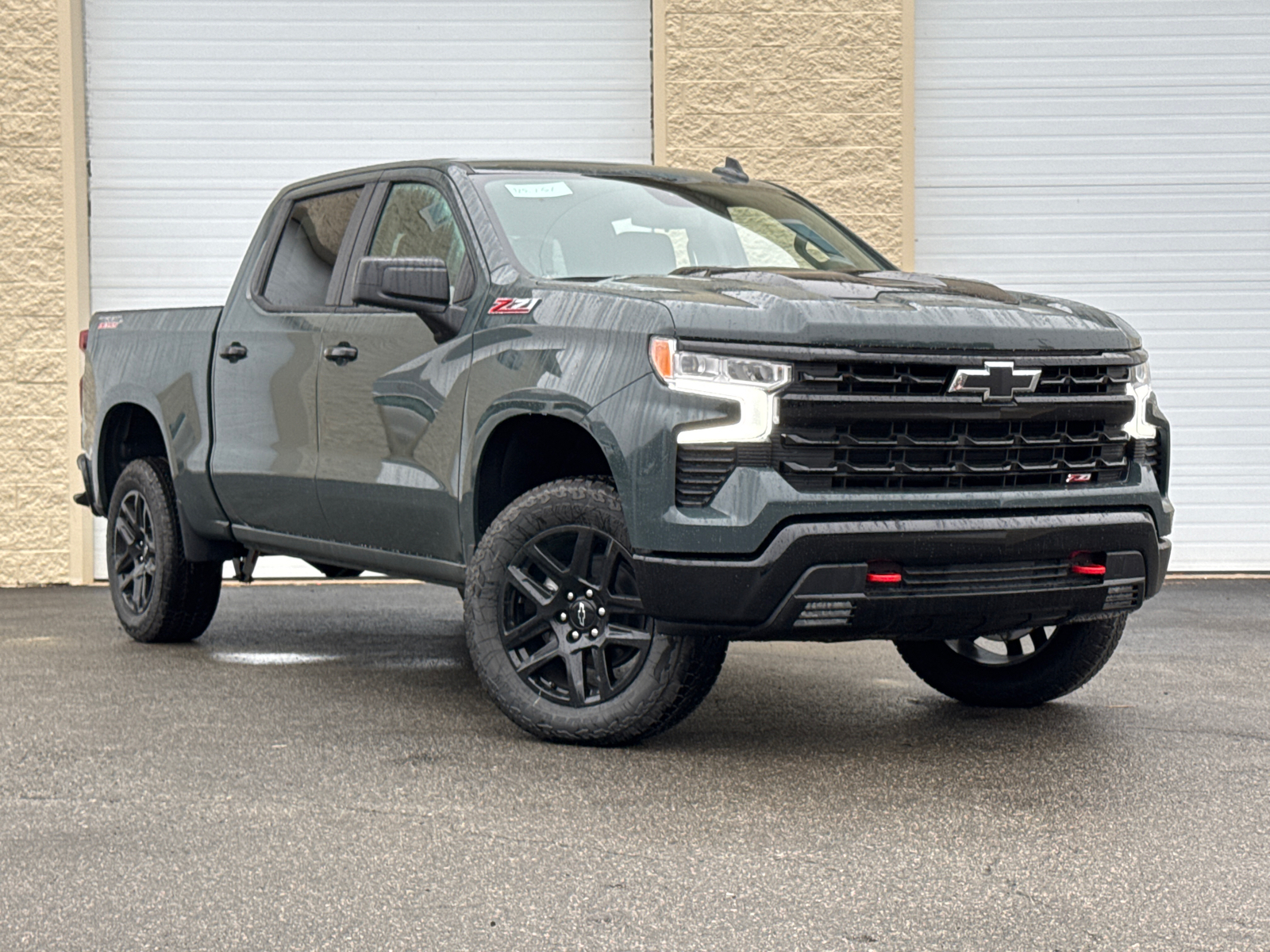 2025 Chevrolet Silverado 1500 LT Trail Boss 1