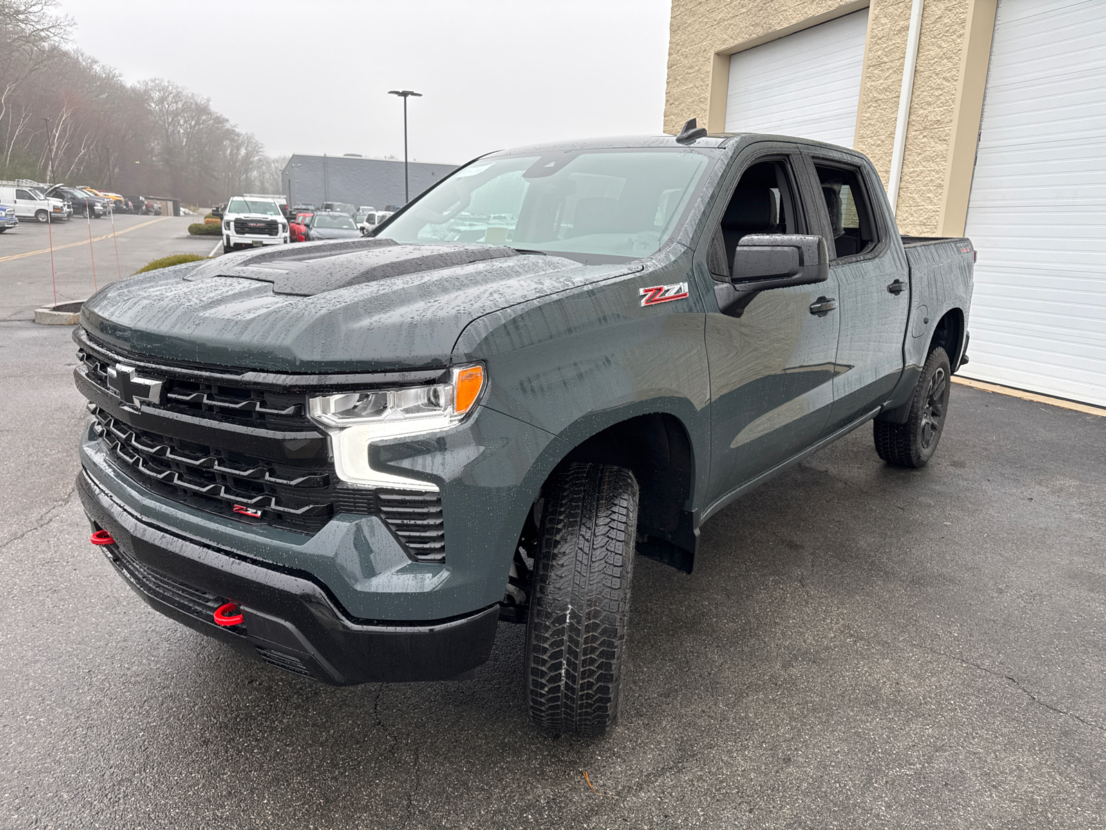 2025 Chevrolet Silverado 1500 LT Trail Boss 3