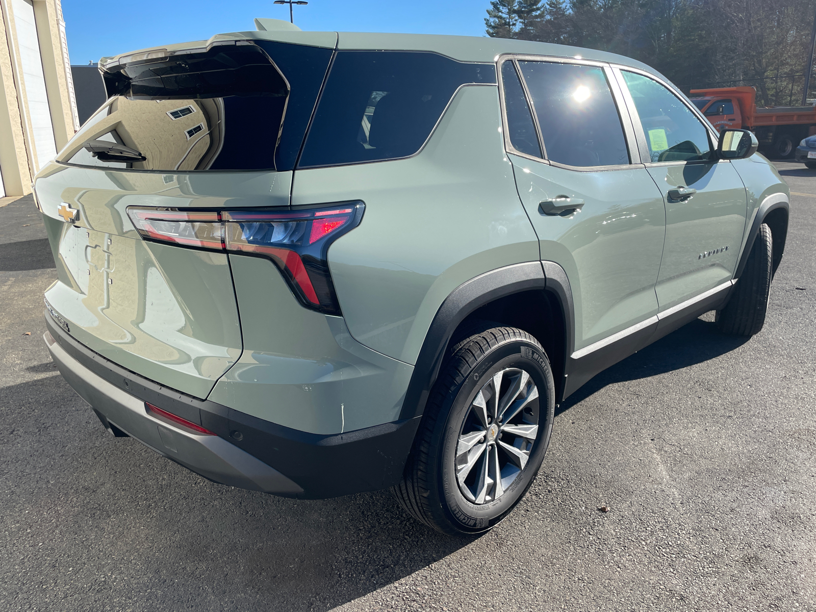 2025 Chevrolet Equinox LT 12