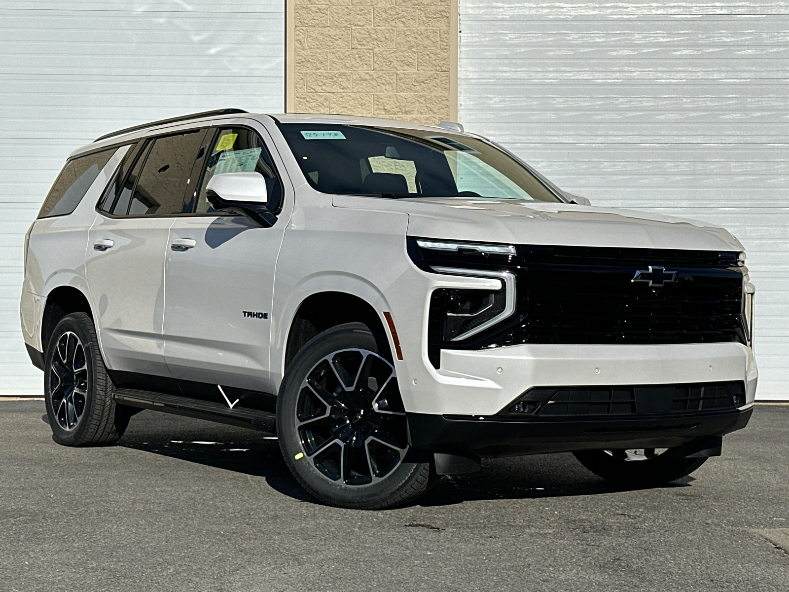 2025 Chevrolet Tahoe RST 2