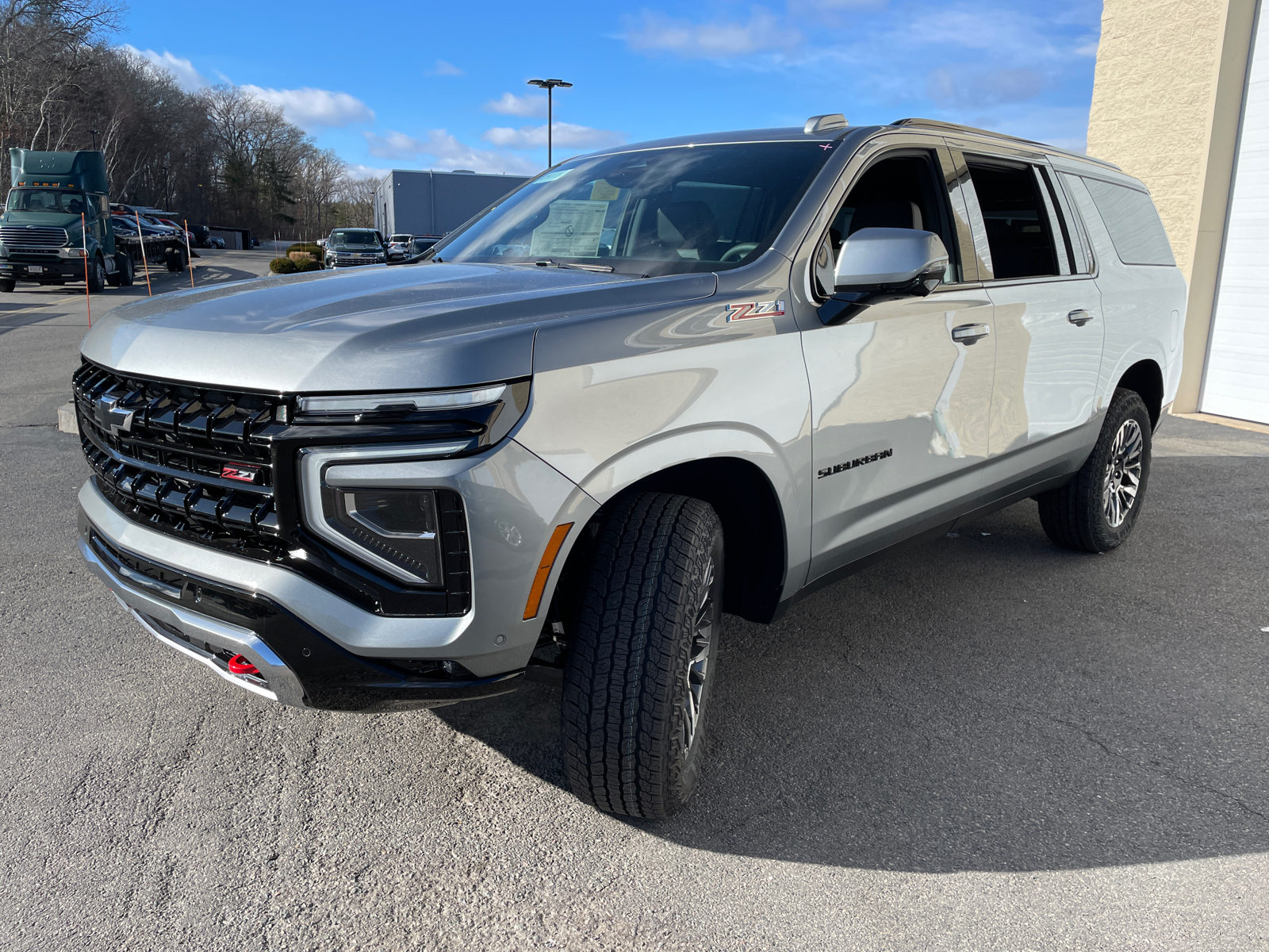 2025 Chevrolet Suburban Z71 5