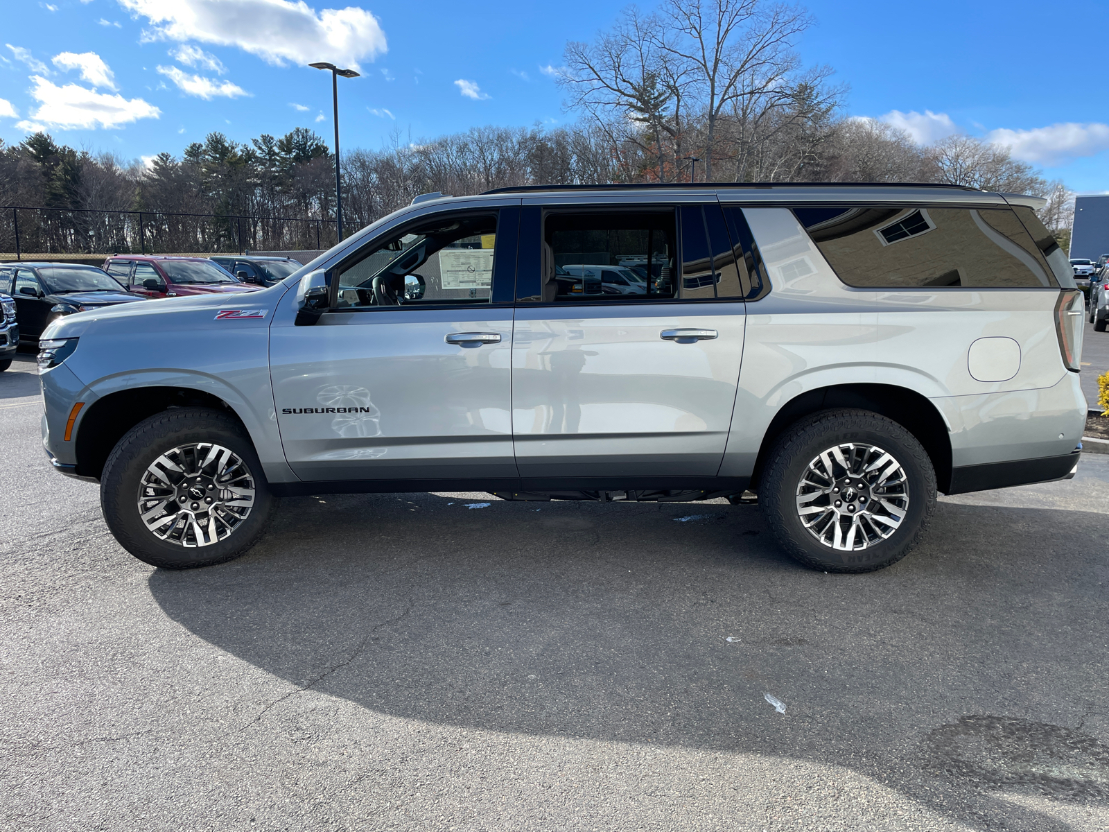 2025 Chevrolet Suburban Z71 6