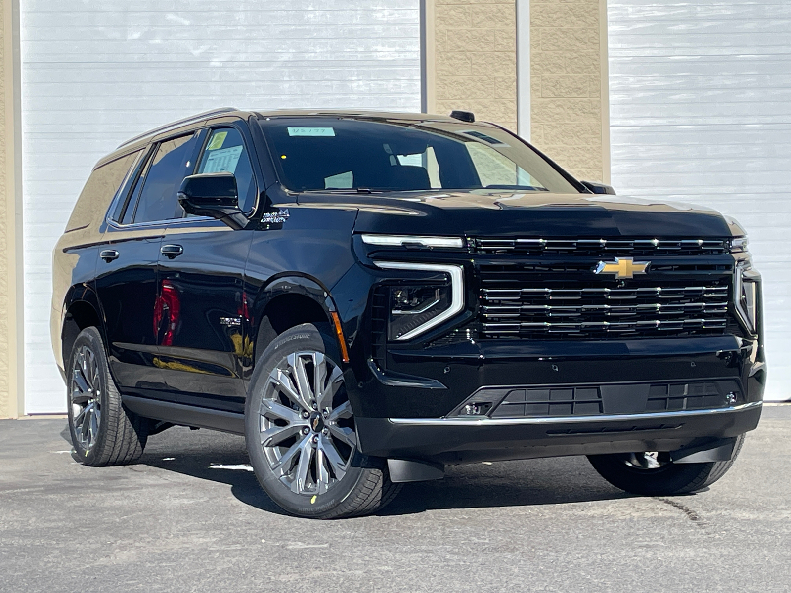 2025 Chevrolet Tahoe High Country 2