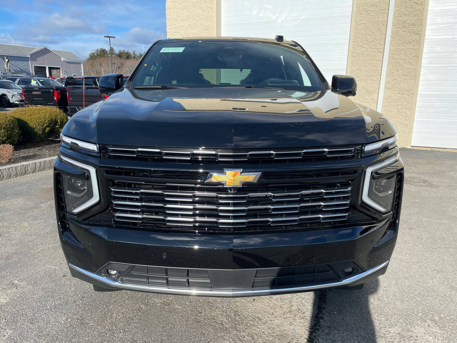 2025 Chevrolet Tahoe High Country 3