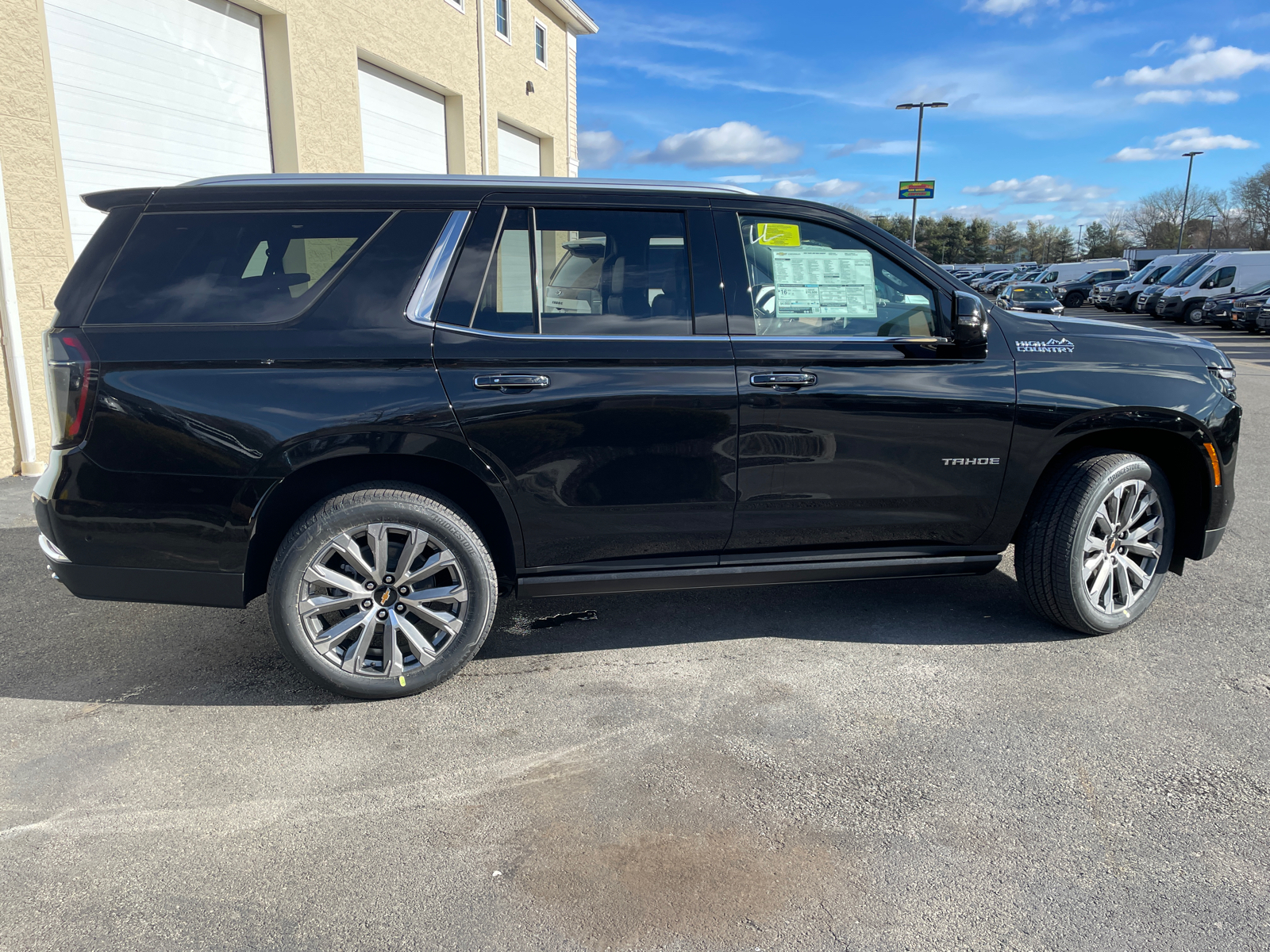 2025 Chevrolet Tahoe High Country 14