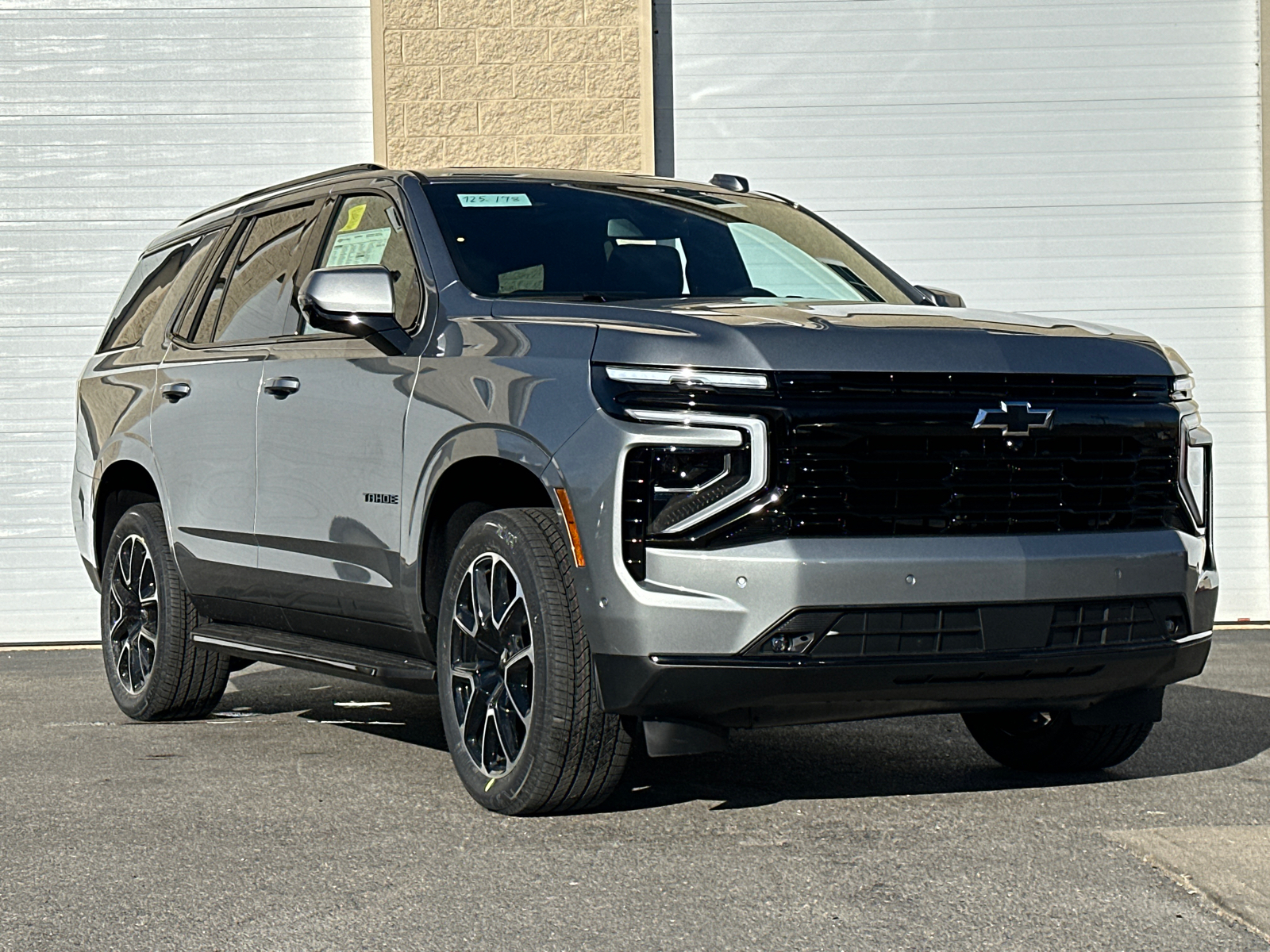 2025 Chevrolet Tahoe RST 2