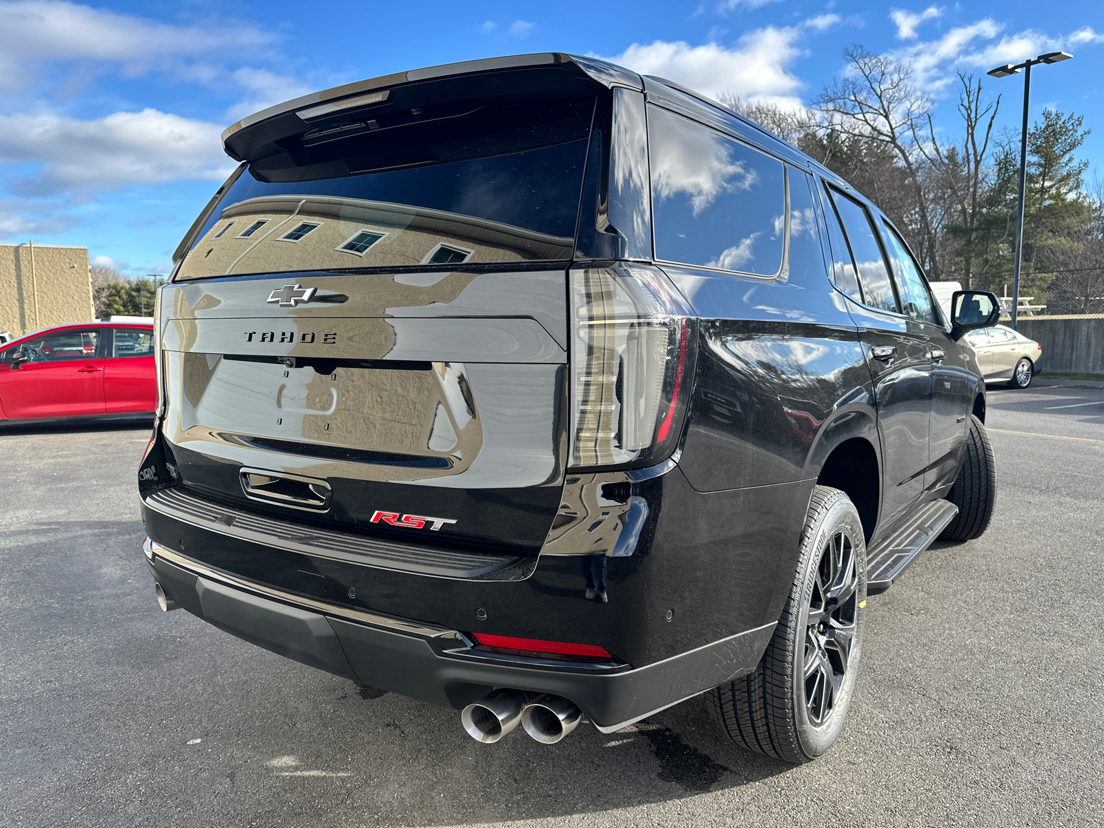 2025 Chevrolet Tahoe RST 10