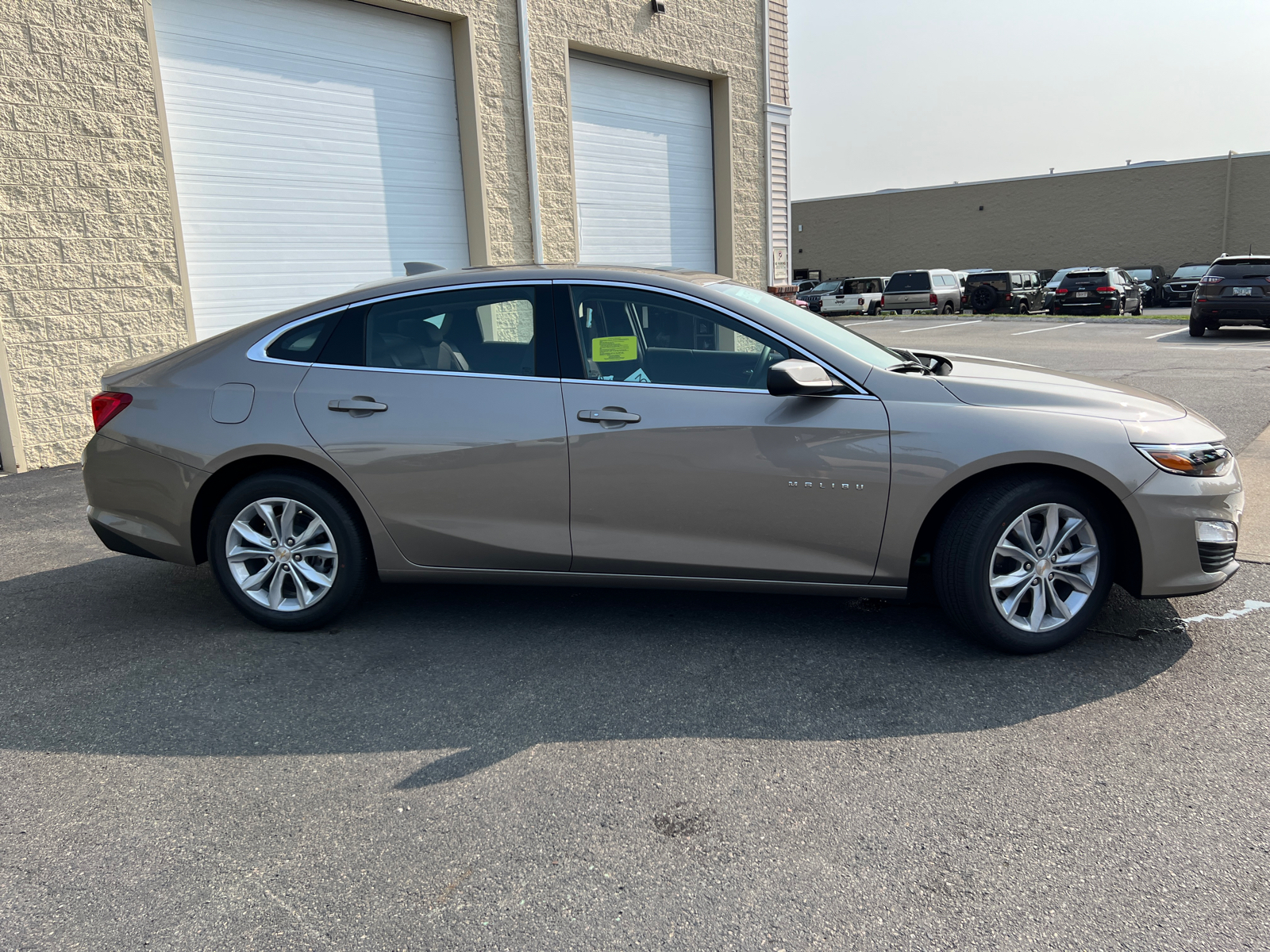 2025 Chevrolet Malibu LT 10