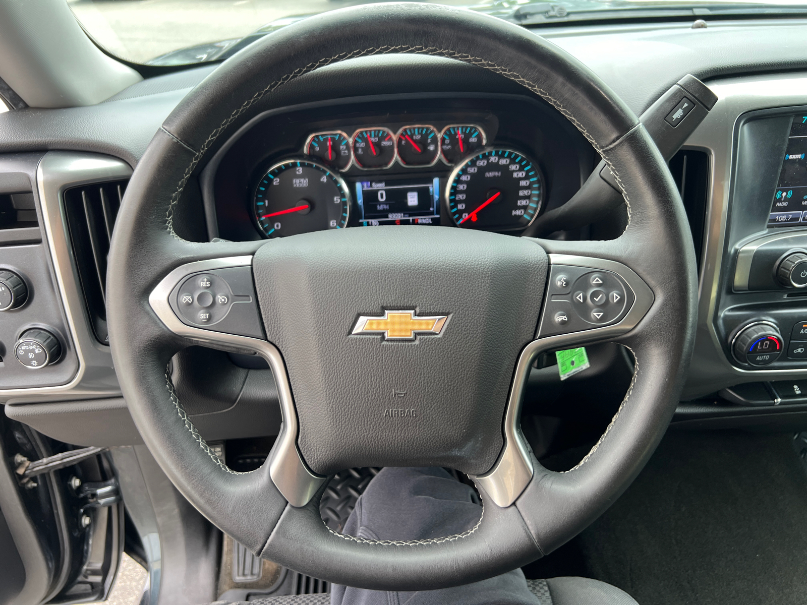 2018 Chevrolet Silverado 1500 LT 21