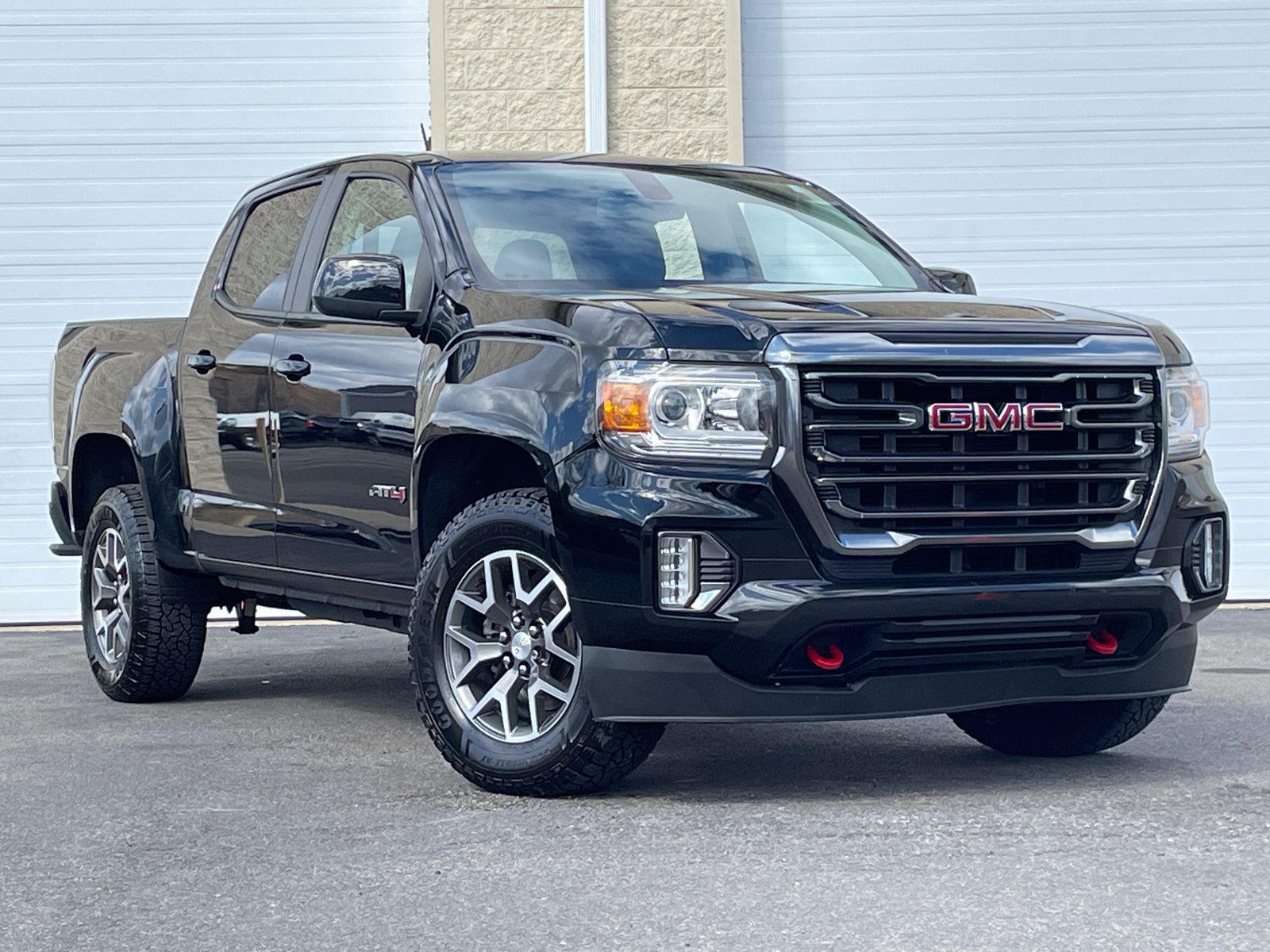 2021 GMC Canyon AT4 w/Leather 1