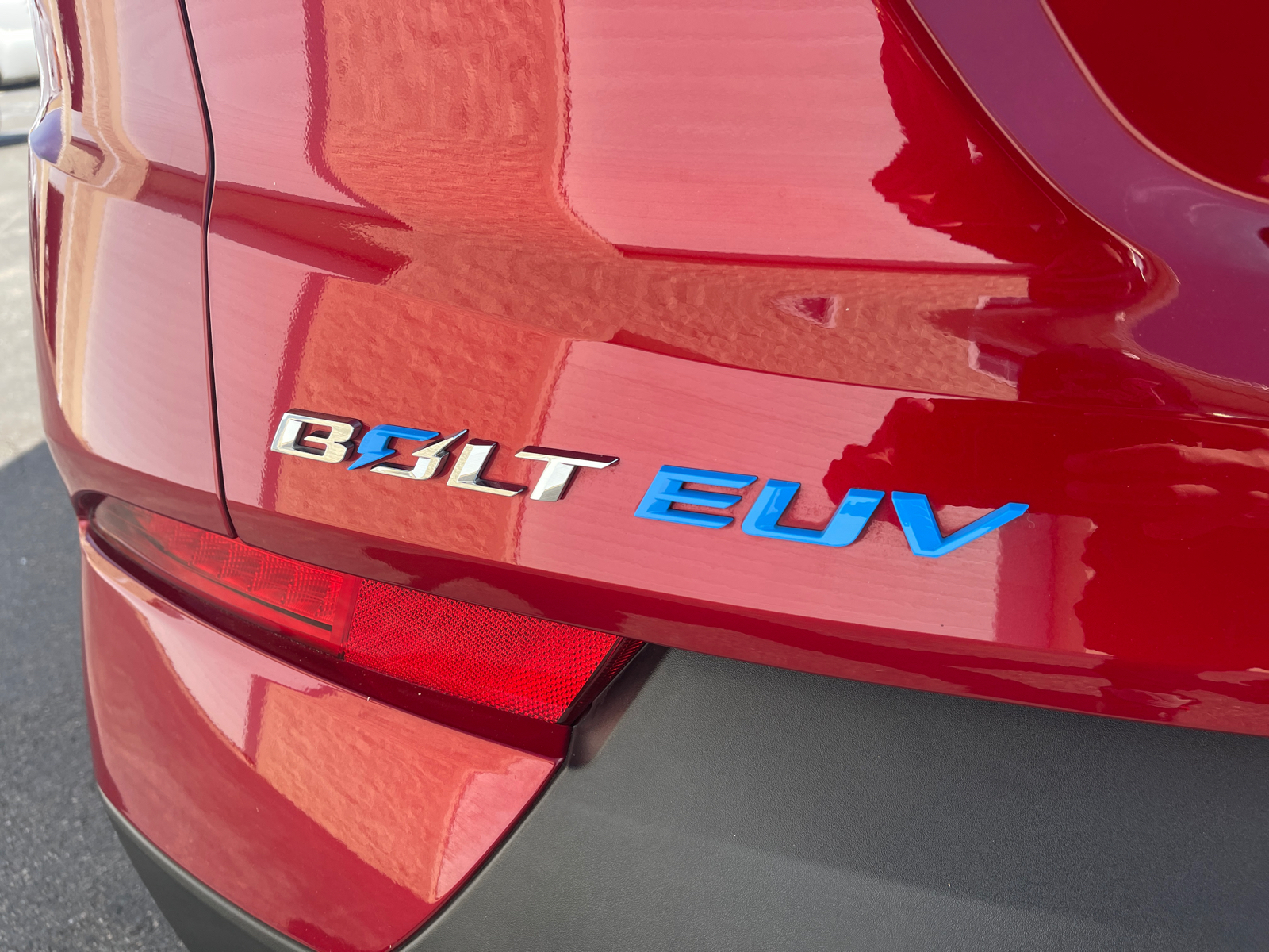 2022 Chevrolet Bolt EUV Premier 11