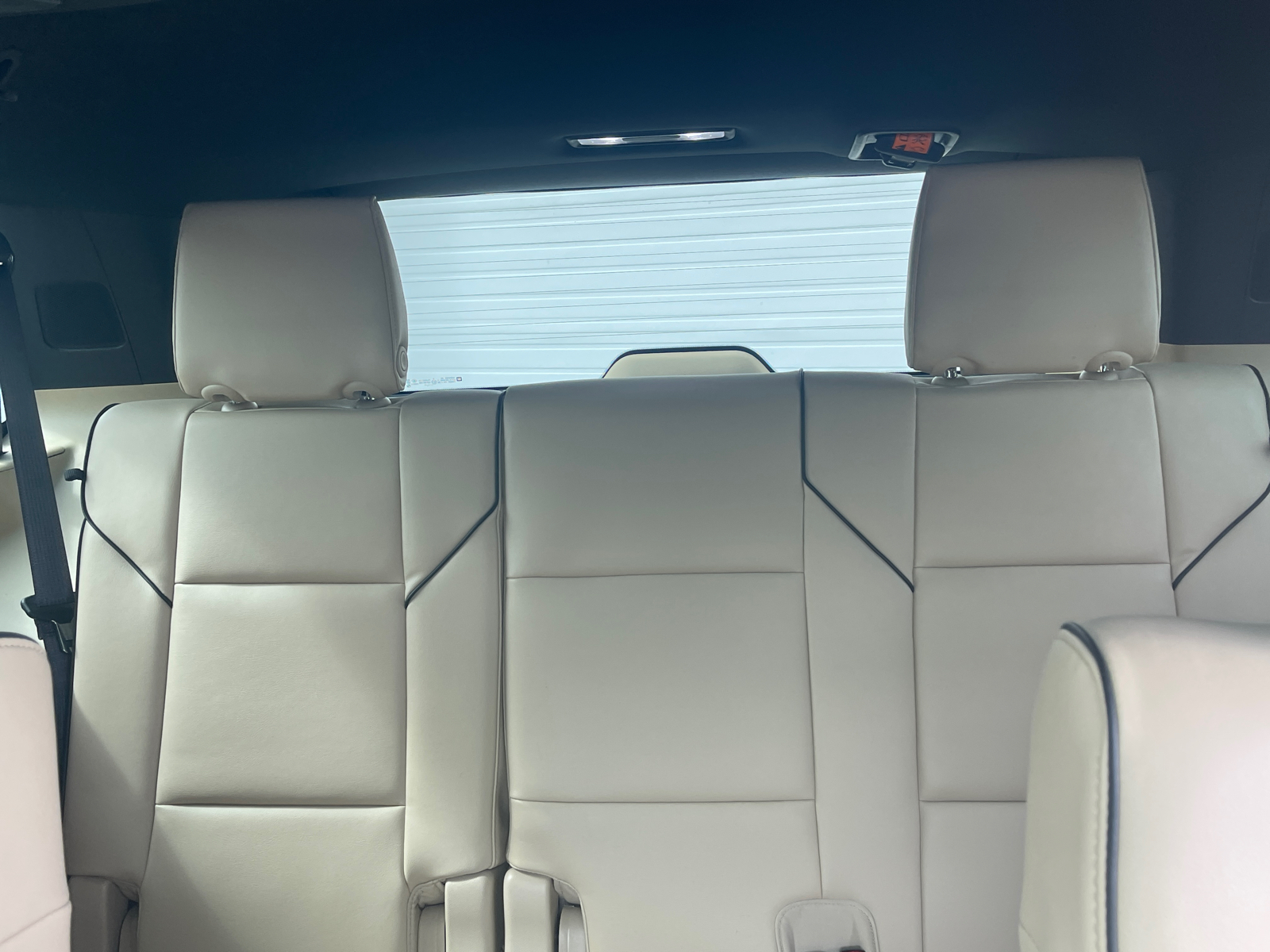 2021 Cadillac Escalade Premium Luxury 17